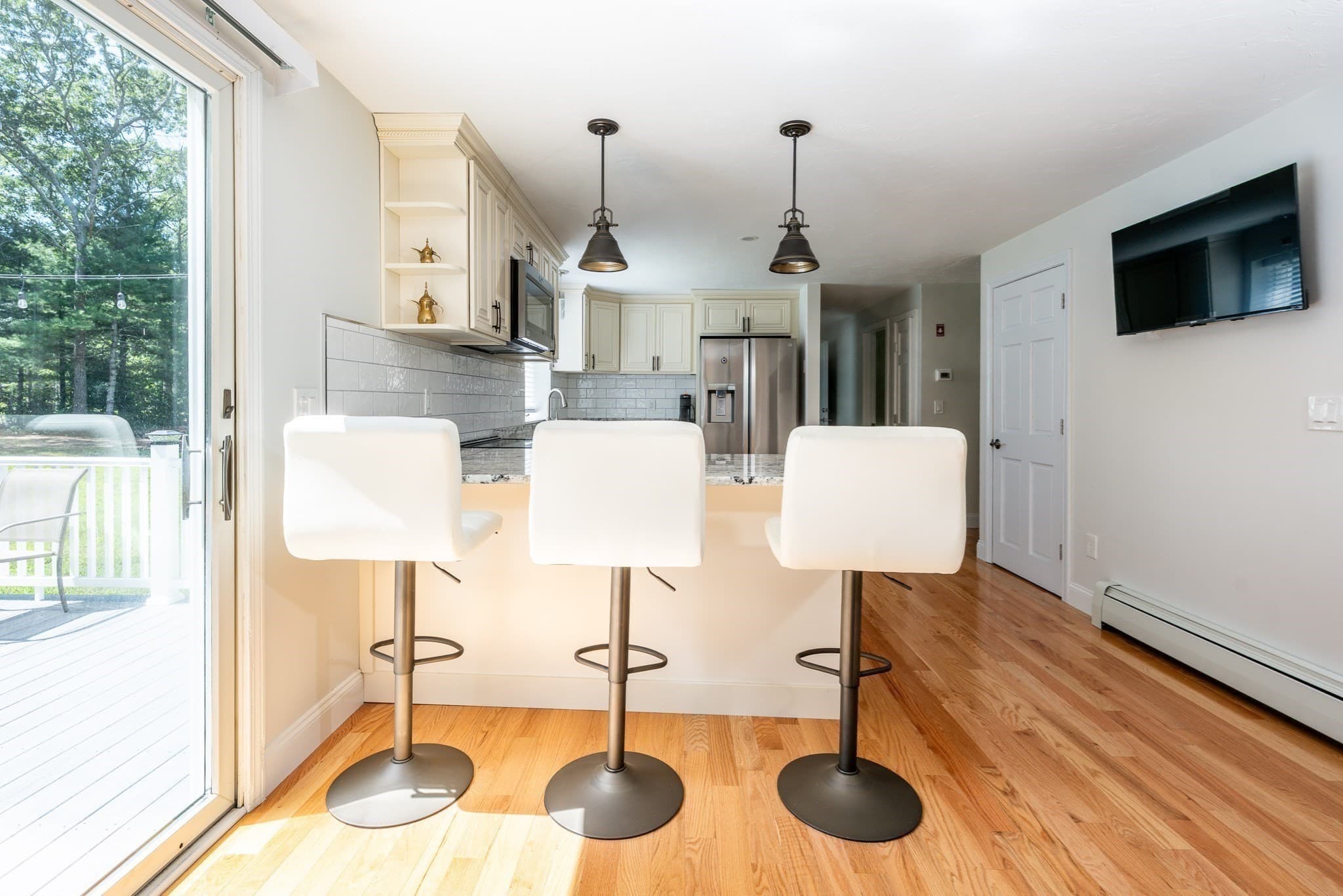 Single Family Residence at 3 Popple Bottom, Sandwich MA 02563, photo 14 of 40