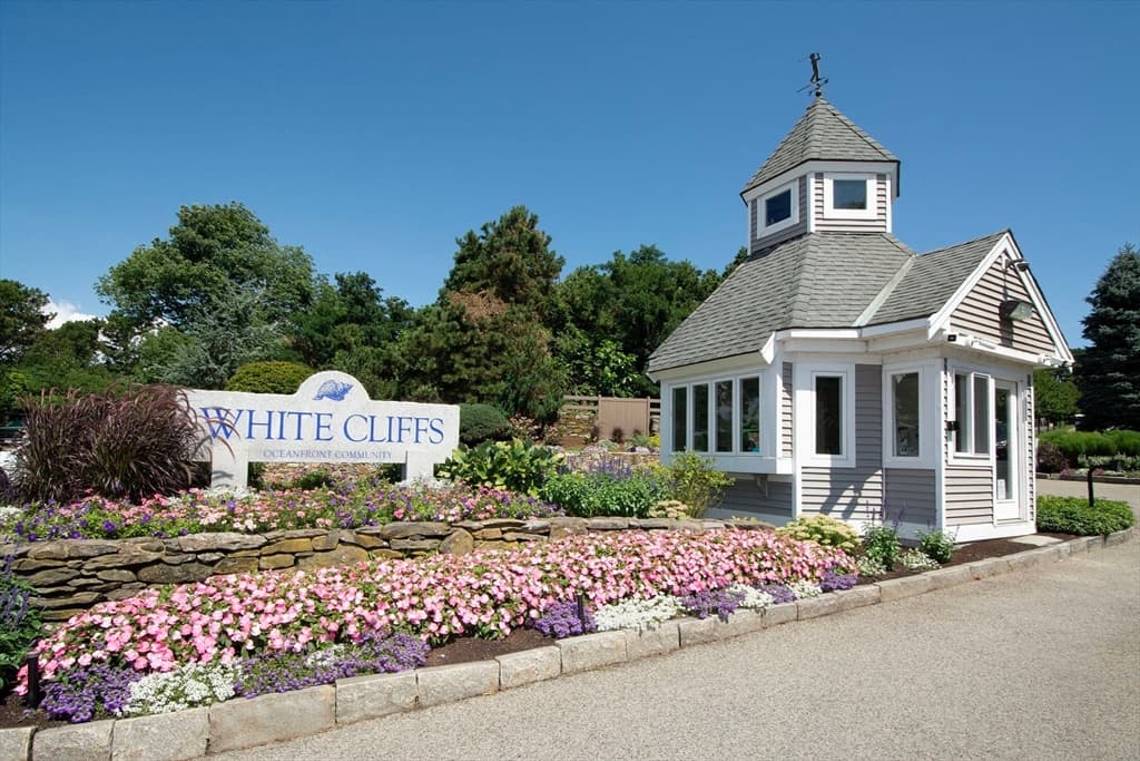 48 Westcliff Drive # 48, Plymouth MA 02360