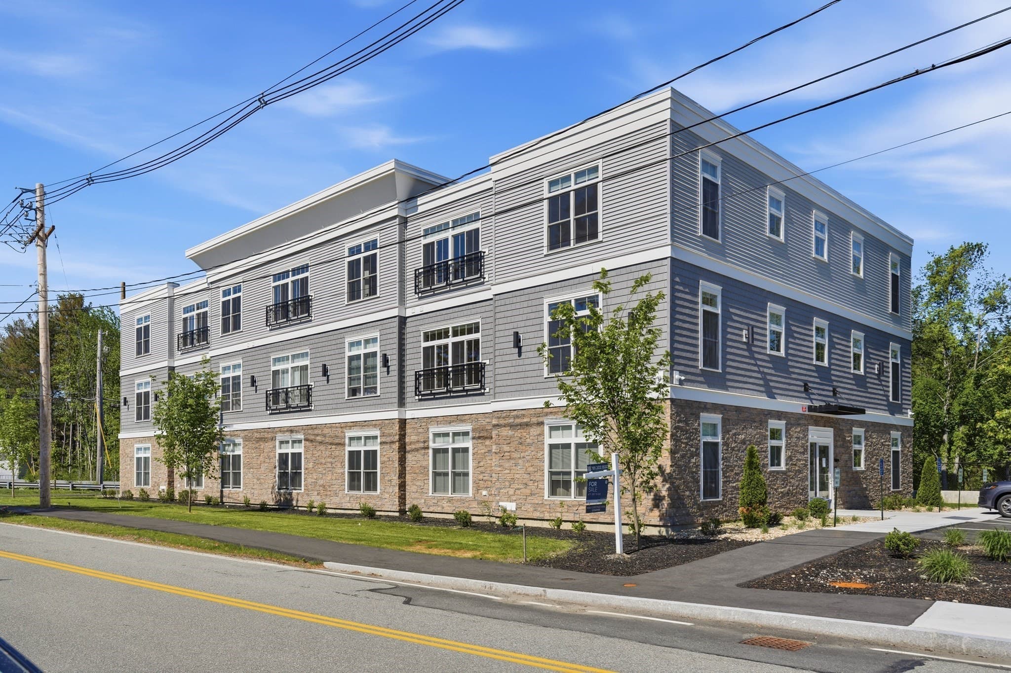 7 Cross St # 202, Wilmington MA 01887
