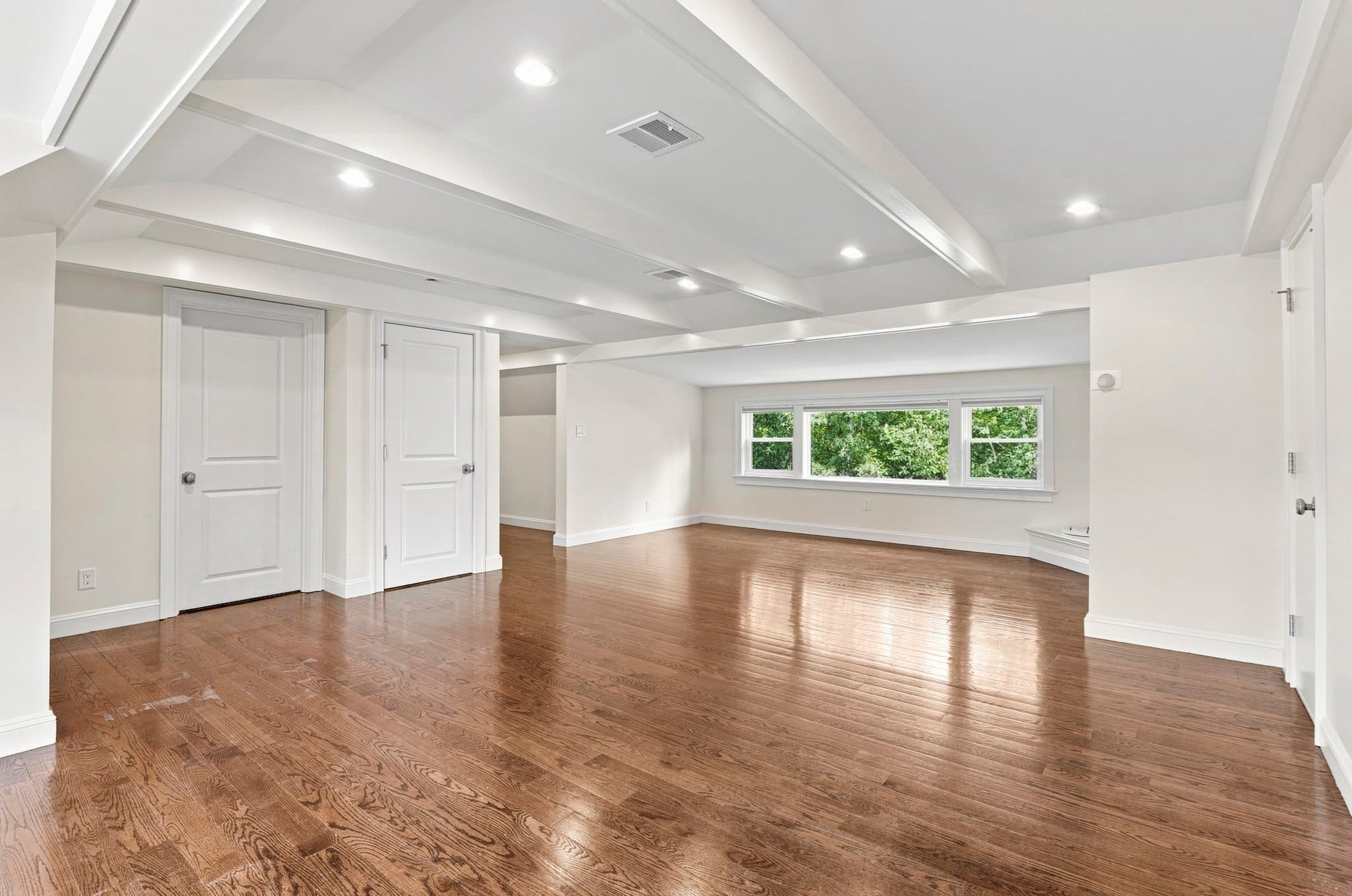 Single Family Residence at 31 Kesseler Way, Newton MA 02467, Newton, photo 17 of 38