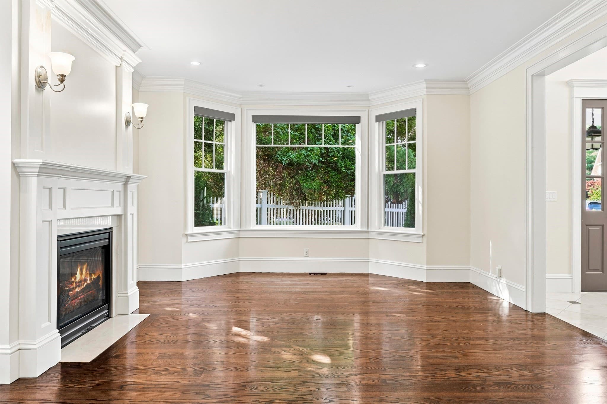 Single Family Residence at 31 Kesseler Way, Newton MA 02467, Newton, photo 5 of 38