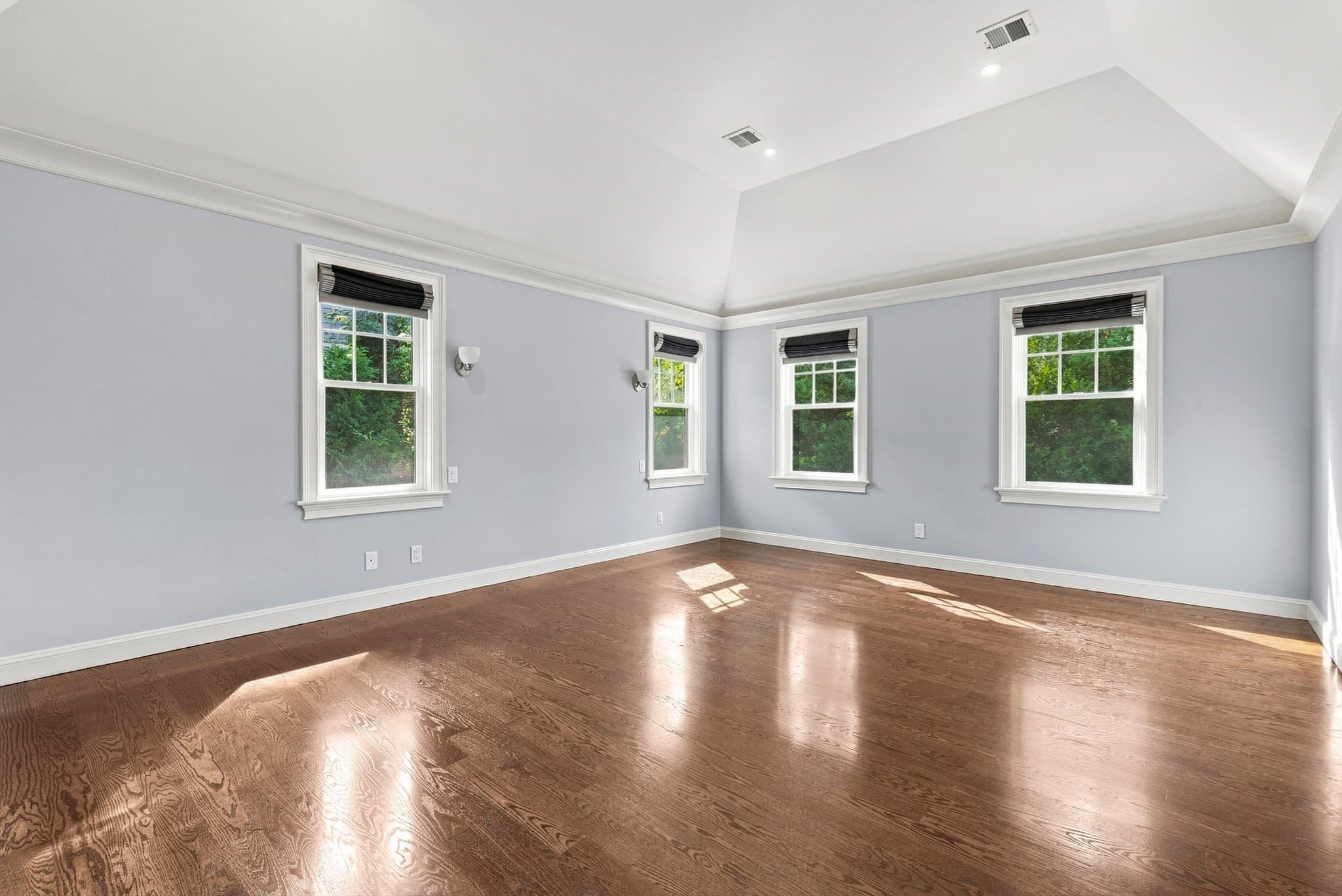 Single Family Residence at 31 Kesseler Way, Newton MA 02467, Newton, photo 10 of 38