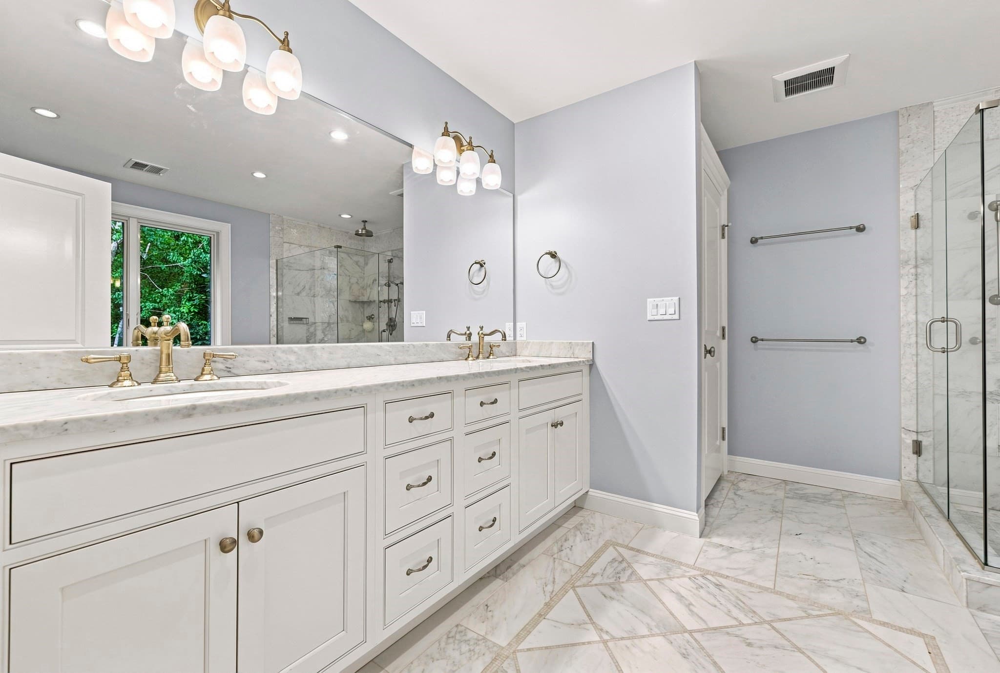 Single Family Residence at 31 Kesseler Way, Newton MA 02467, Newton, photo 11 of 38