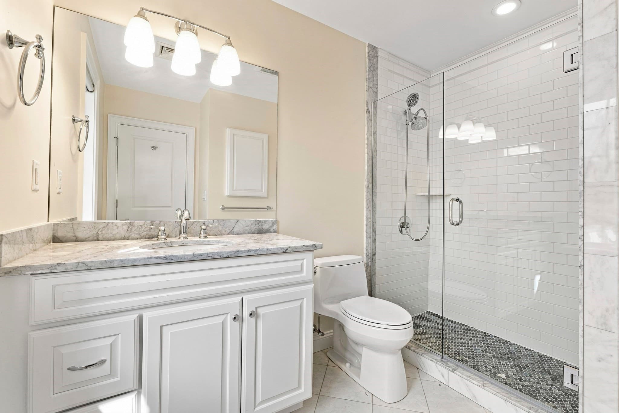 Single Family Residence at 31 Kesseler Way, Newton MA 02467, Newton, photo 8 of 38