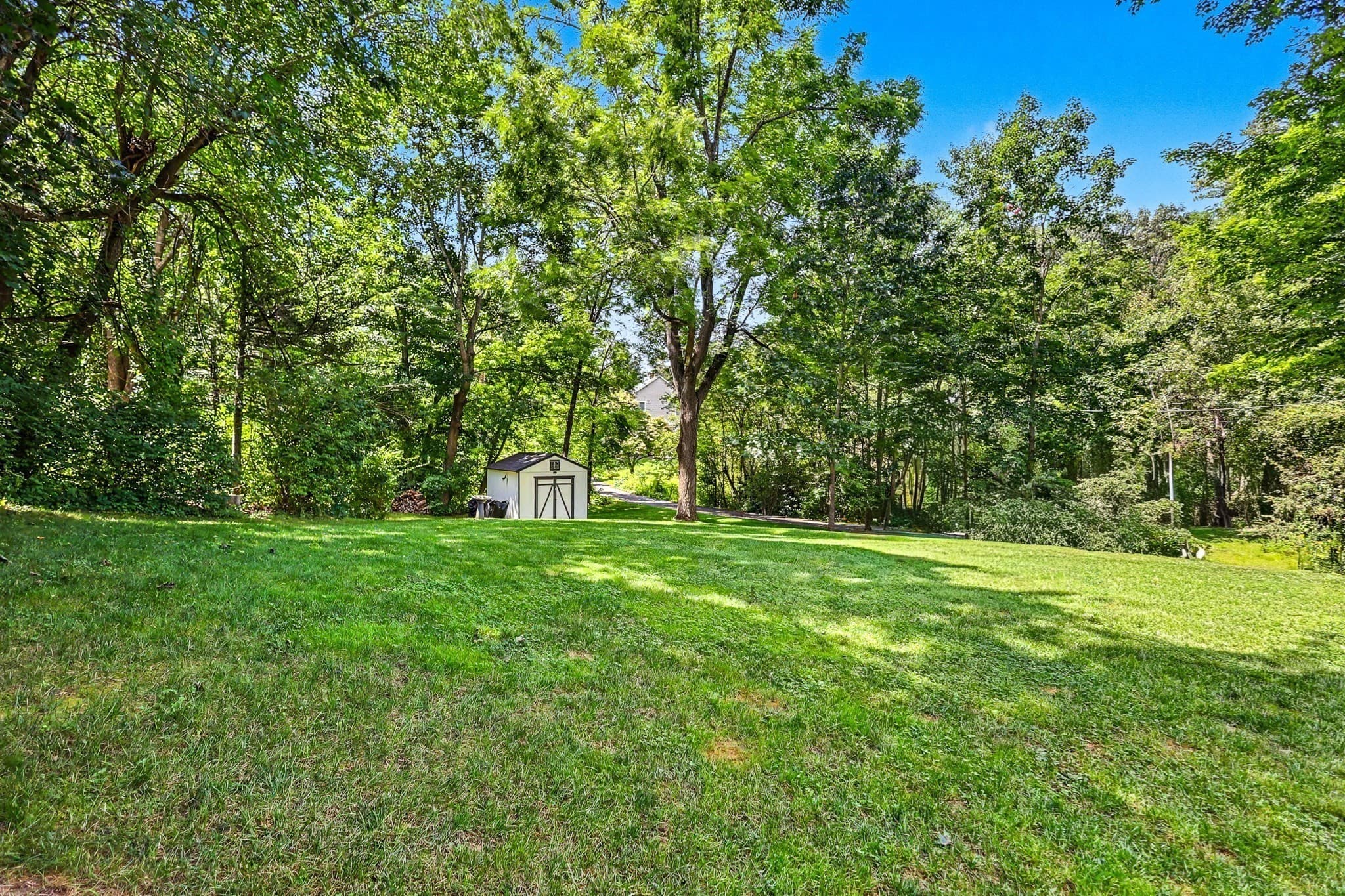 Single Family Residence at 33 Longley Rd, Groton MA 01450, Groton, photo 20 of 25