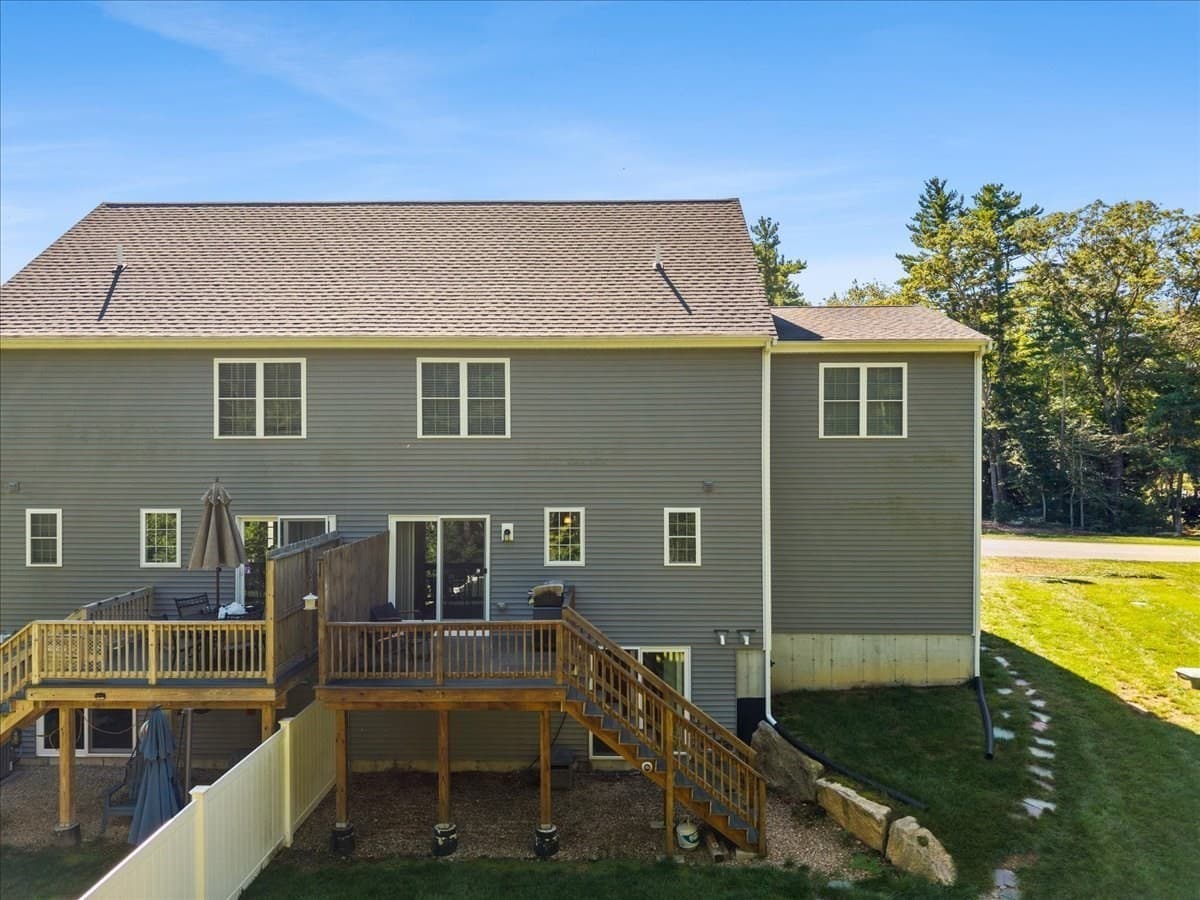 Condominium at 2 Milenas Path # 2, Middleboro MA 02346, photo 7 of 41