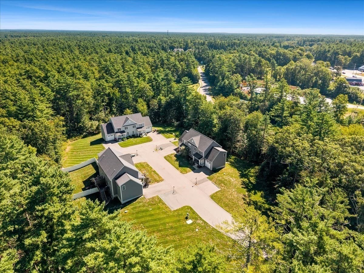 Condominium at 2 Milenas Path # 2, Middleboro MA 02346, photo 37 of 41