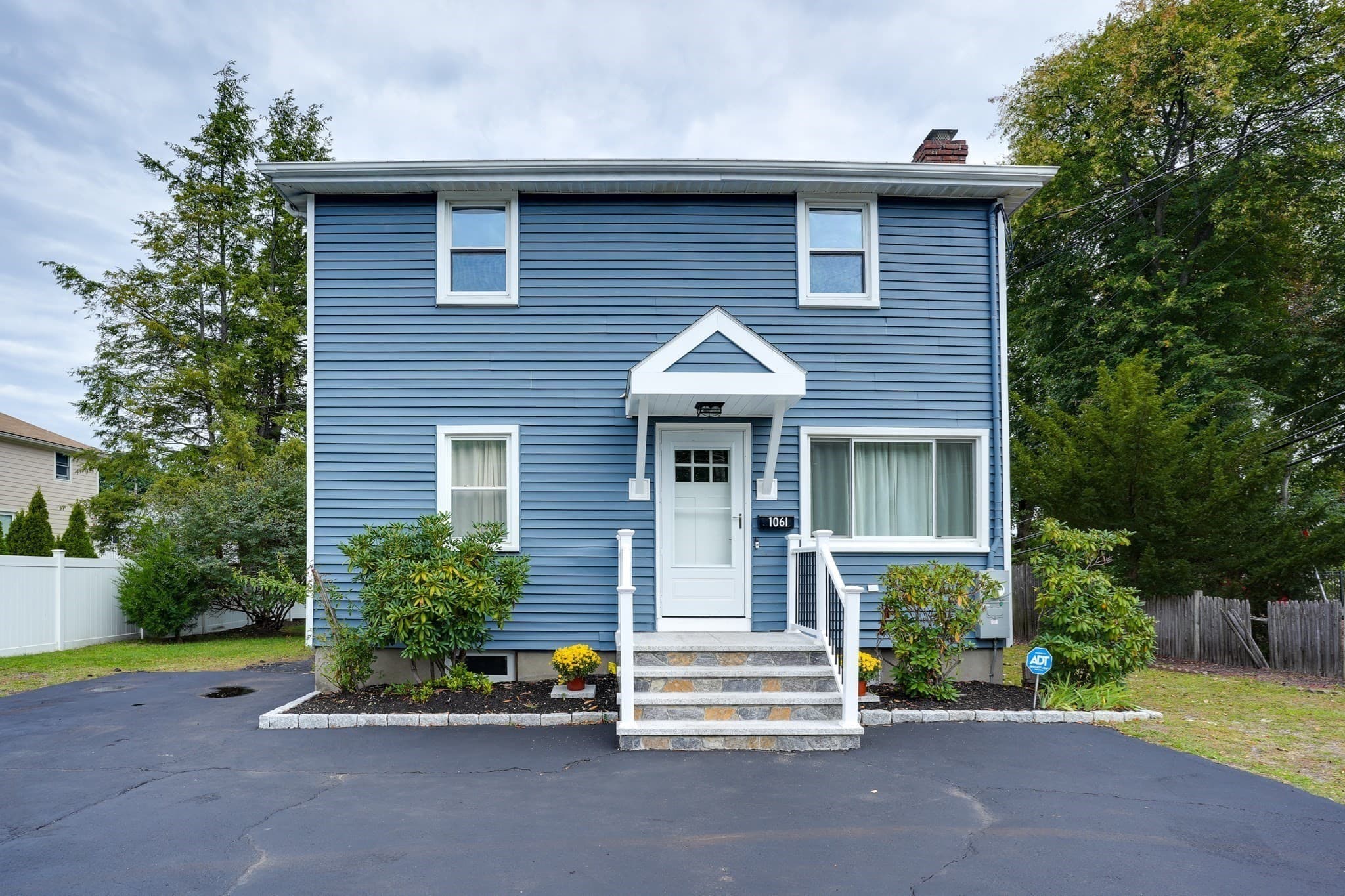 Single Family Residence at 1061 Trapelo Rd, Waltham MA 02451, photo 2 of 21
