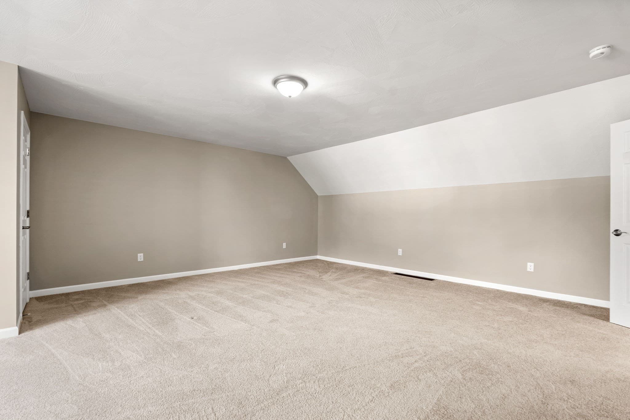 Condominium at 63 Hummingbird Ln # A, Groton MA 01450, Groton, photo 23 of 29