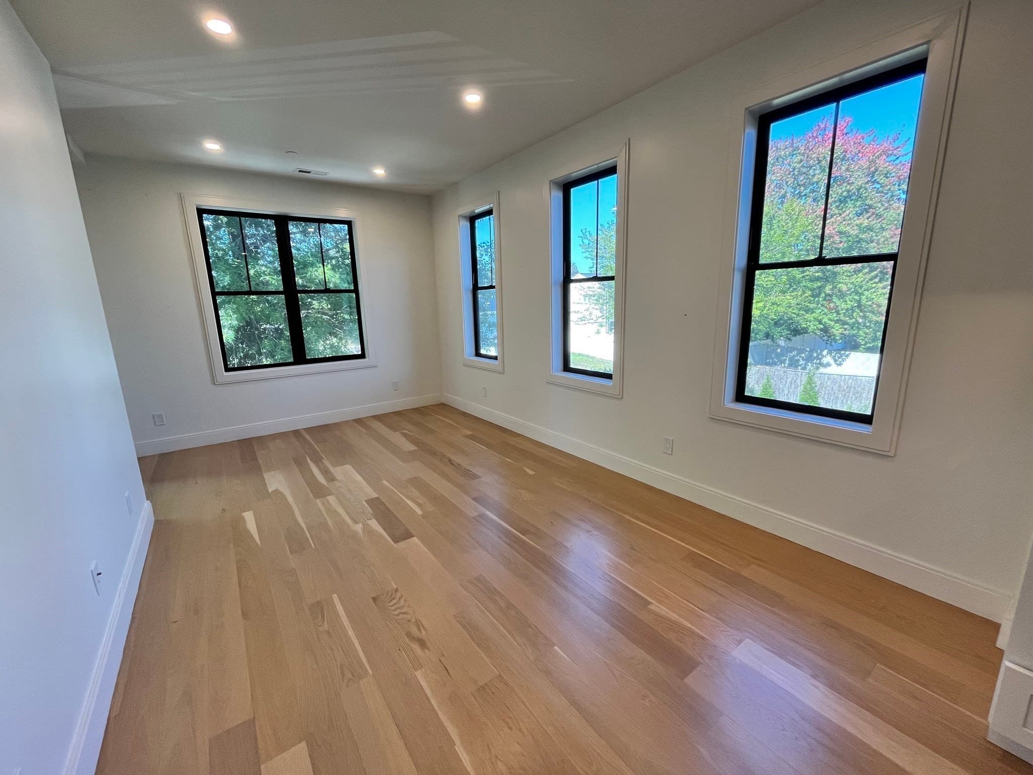 Condominium at 120 Moore St # 205, Boston MA 02128, Boston, photo 6 of 15