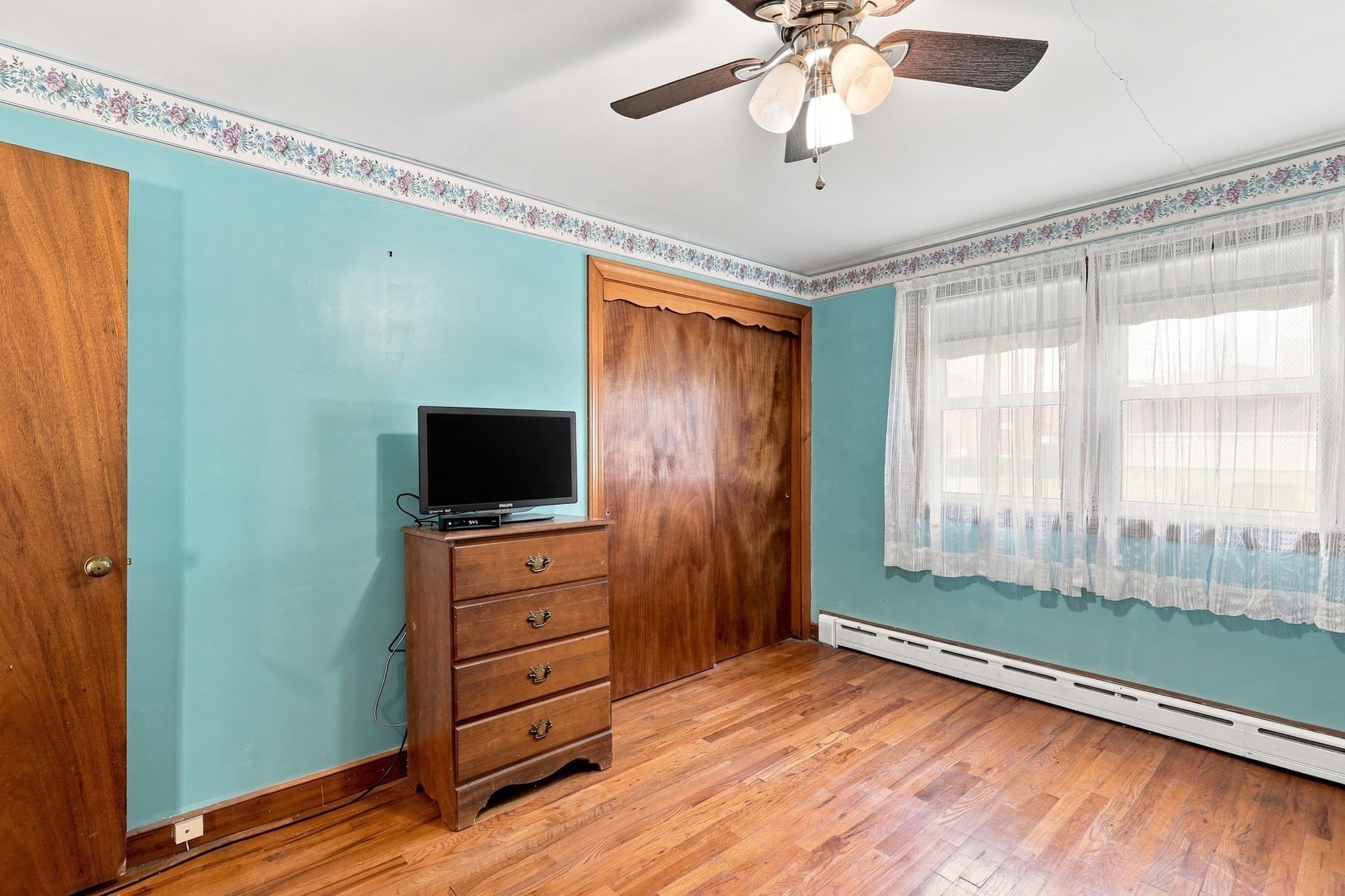 Single Family Residence at 4 Washington Street, Milford MA 01757, photo 14 of 36