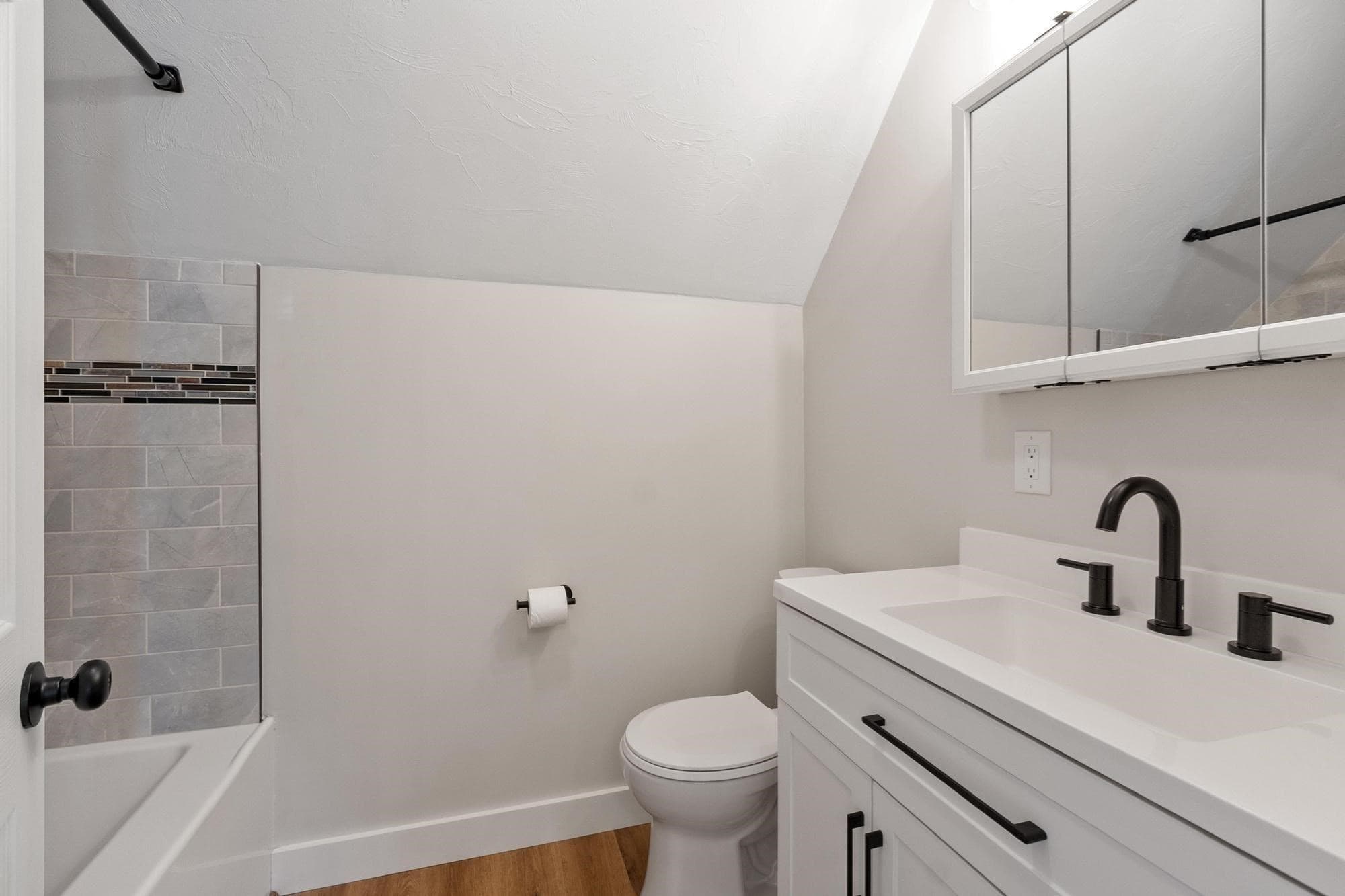 Single Family Residence at 460 Pleasant St, Gardner MA 01440, Gardner, photo 32 of 42