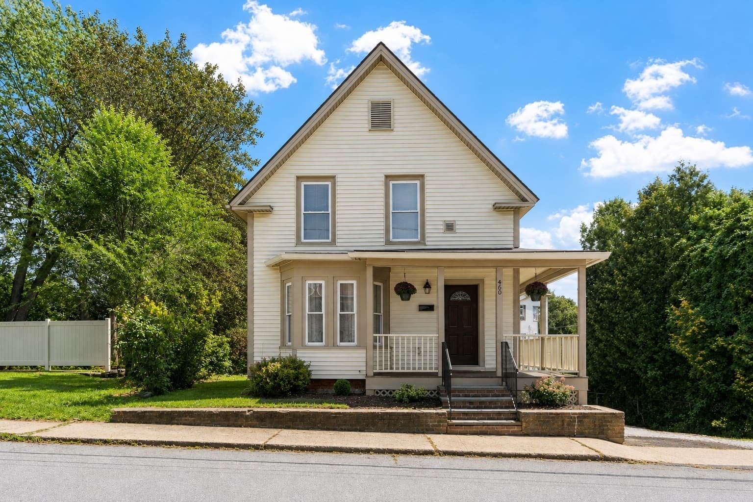 460 Pleasant St, Gardner MA 01440