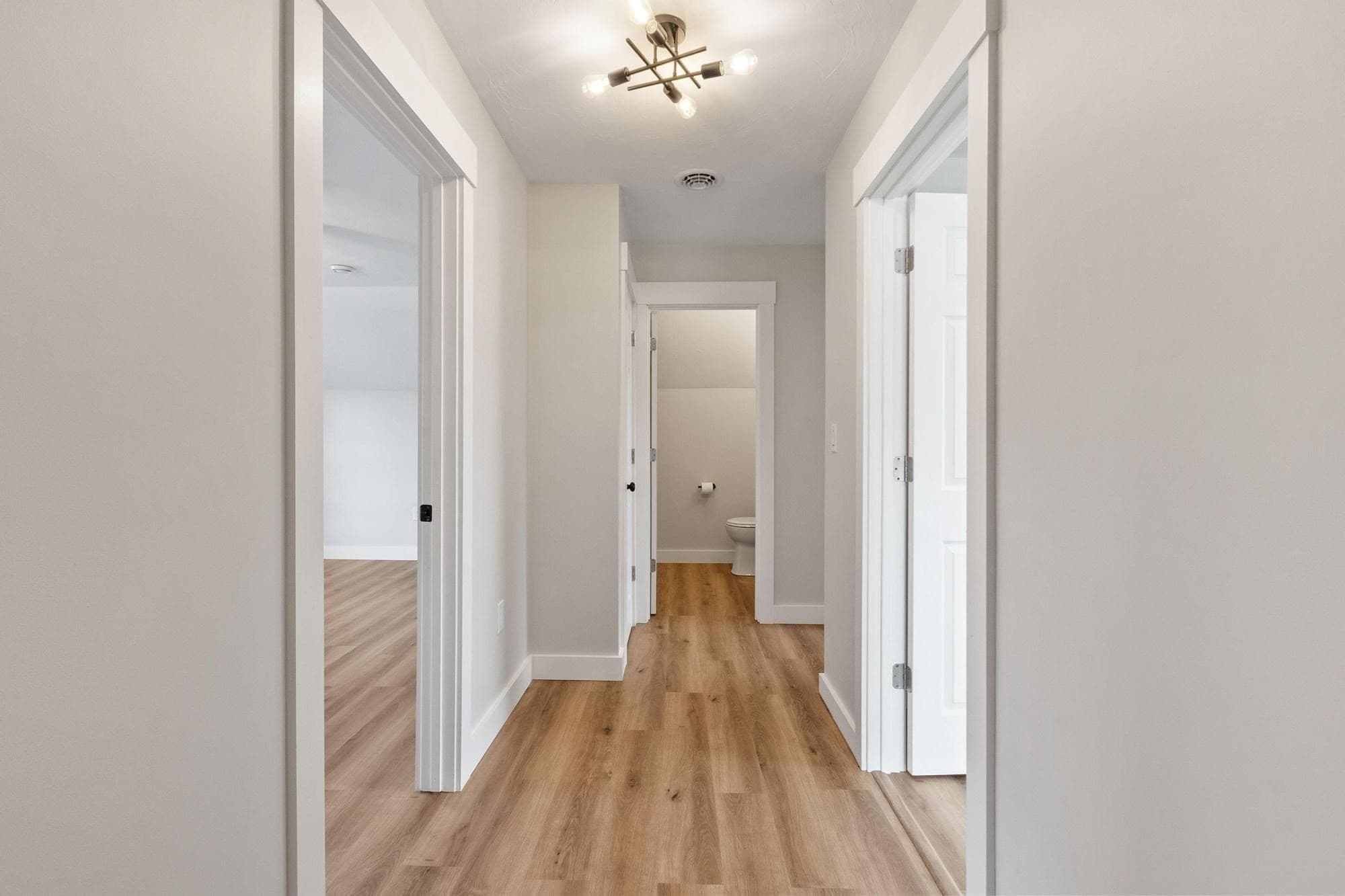 Single Family Residence at 460 Pleasant St, Gardner MA 01440, Gardner, photo 21 of 42