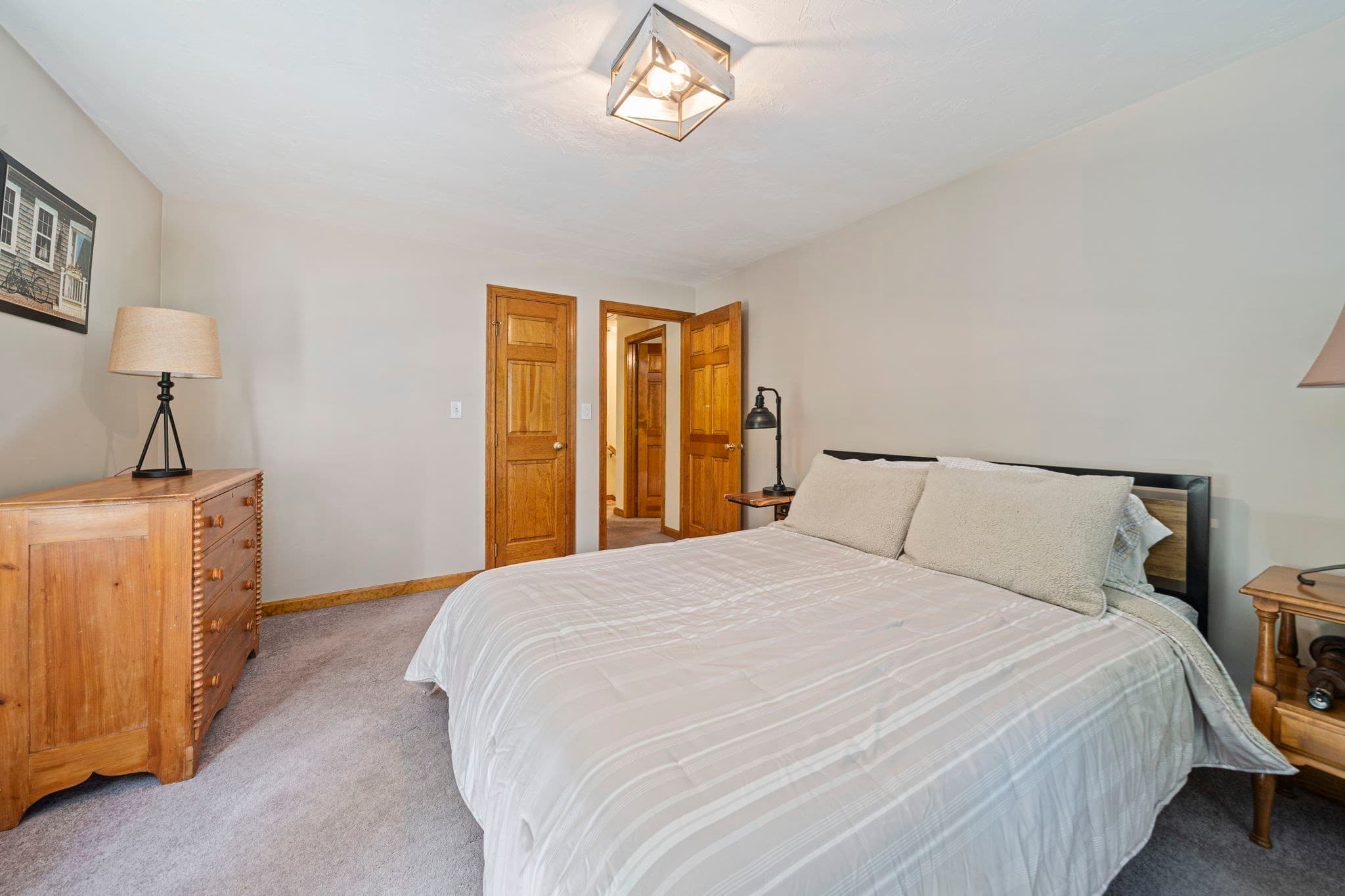 Single Family Residence at 66 Cottage Ln, Weymouth MA 02188, photo 16 of 38