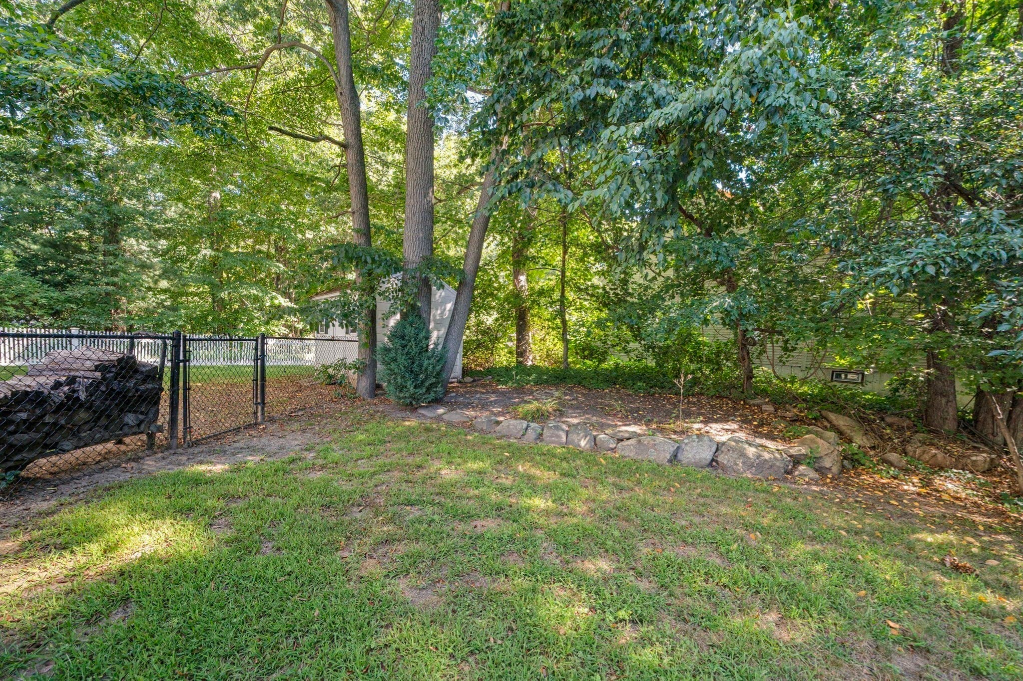 Single Family Residence at 66 Cottage Ln, Weymouth MA 02188, photo 31 of 38