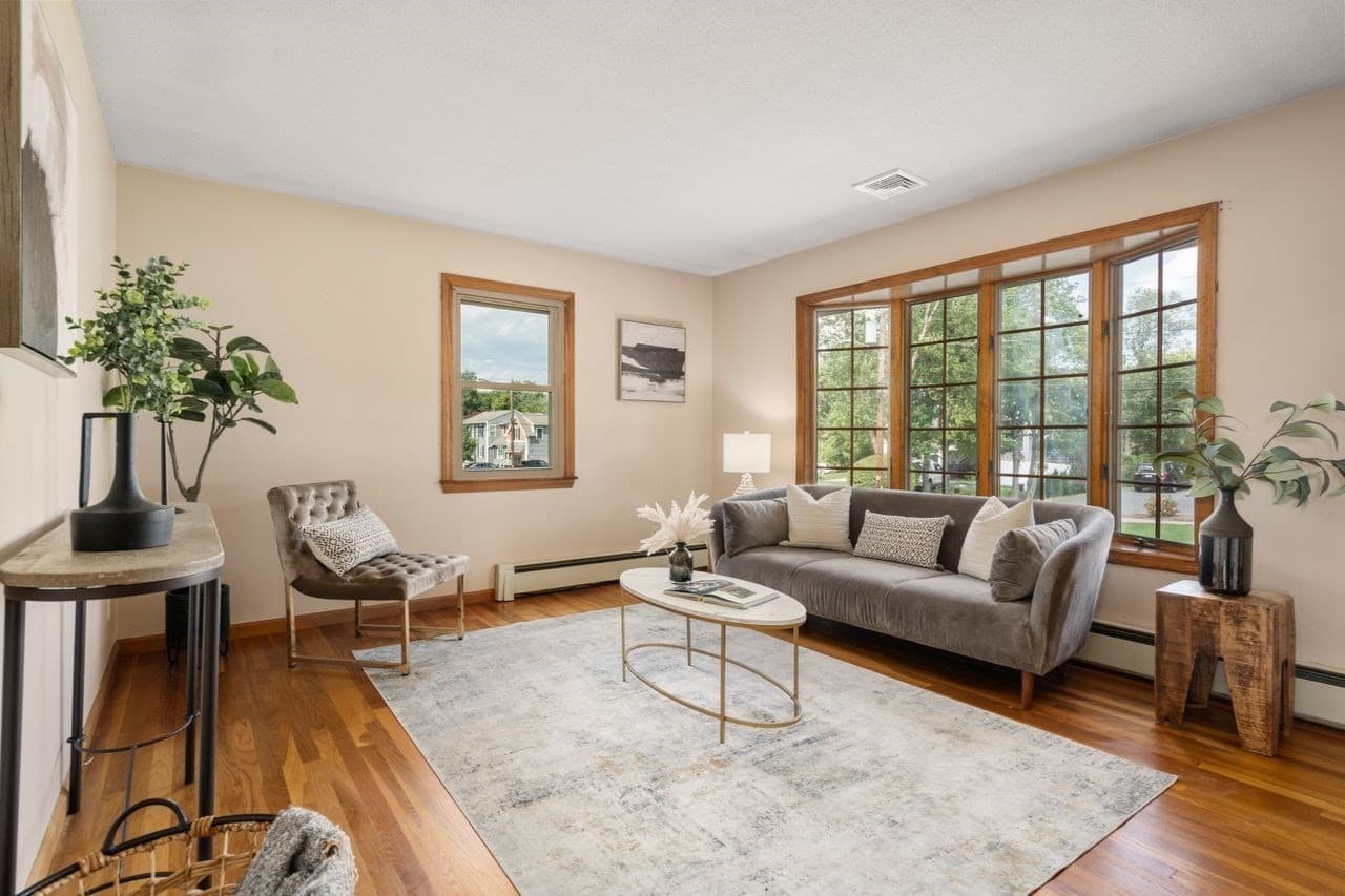 Single Family Residence at 29 Rosedale Avenue, North Andover MA 01845, North Andover, photo 8 of 29