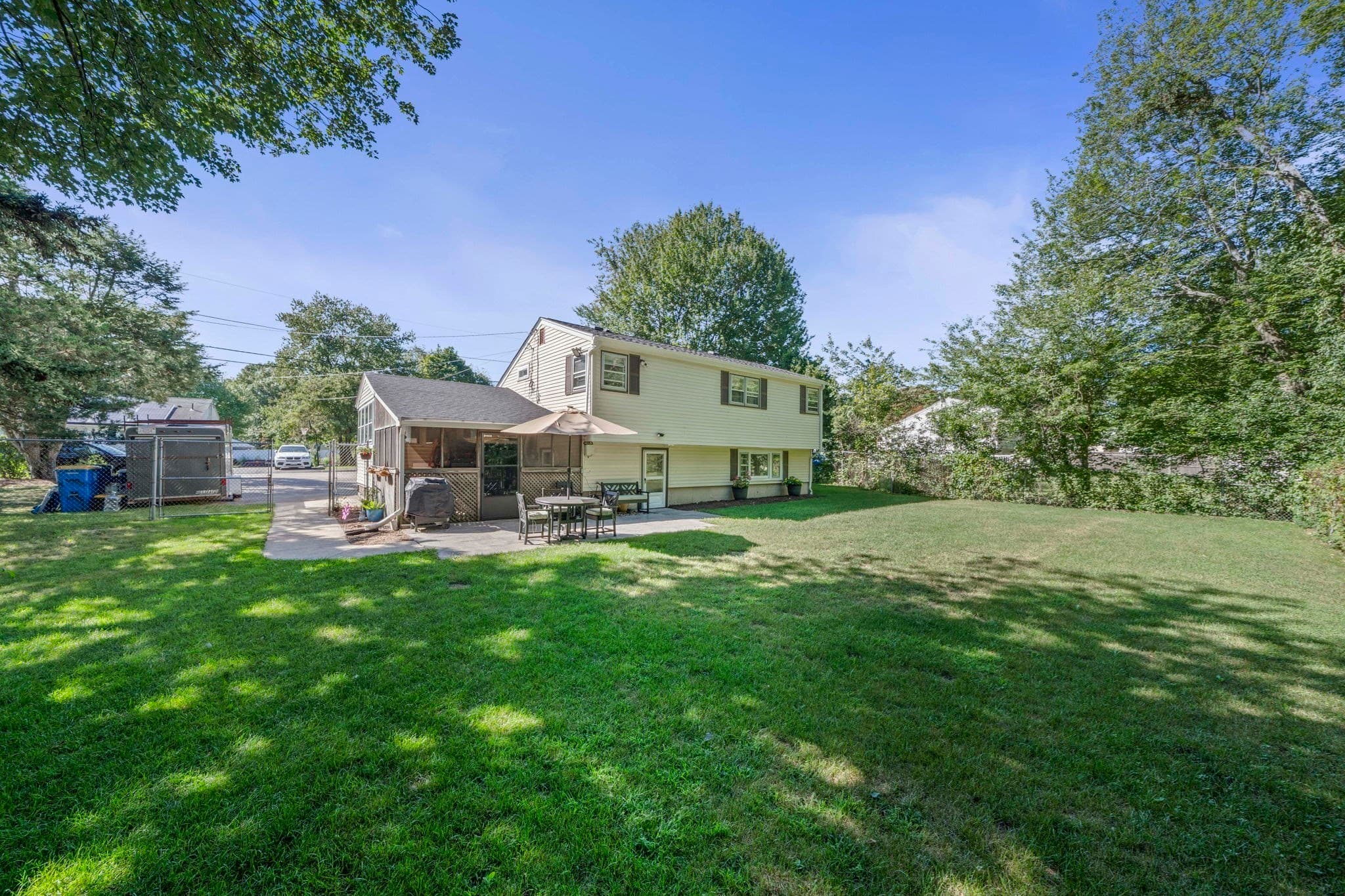 Single Family Residence at 11 Virginia Cir, Randolph MA 02368, photo 17 of 25