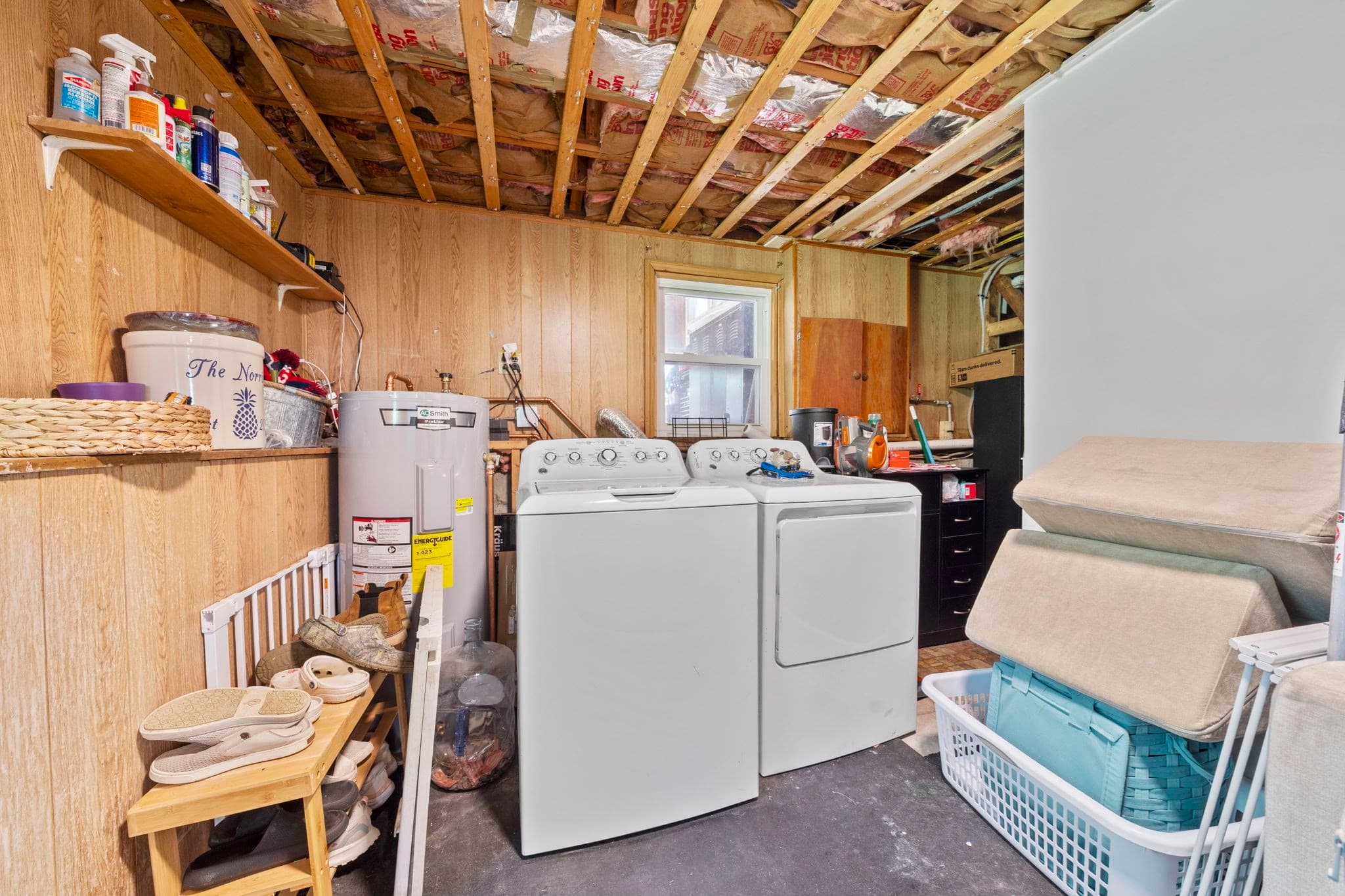 Single Family Residence at 11 Virginia Cir, Randolph MA 02368, photo 12 of 25