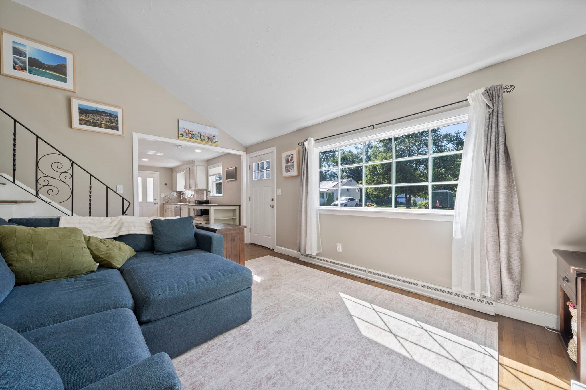 Single Family Residence at 11 Virginia Cir, Randolph MA 02368, photo 7 of 25