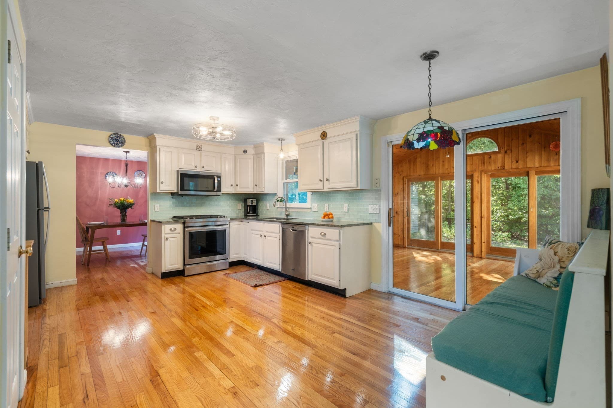 Single Family Residence at 8 Bush Road, Hudson MA 01749, Hudson, photo 10 of 37