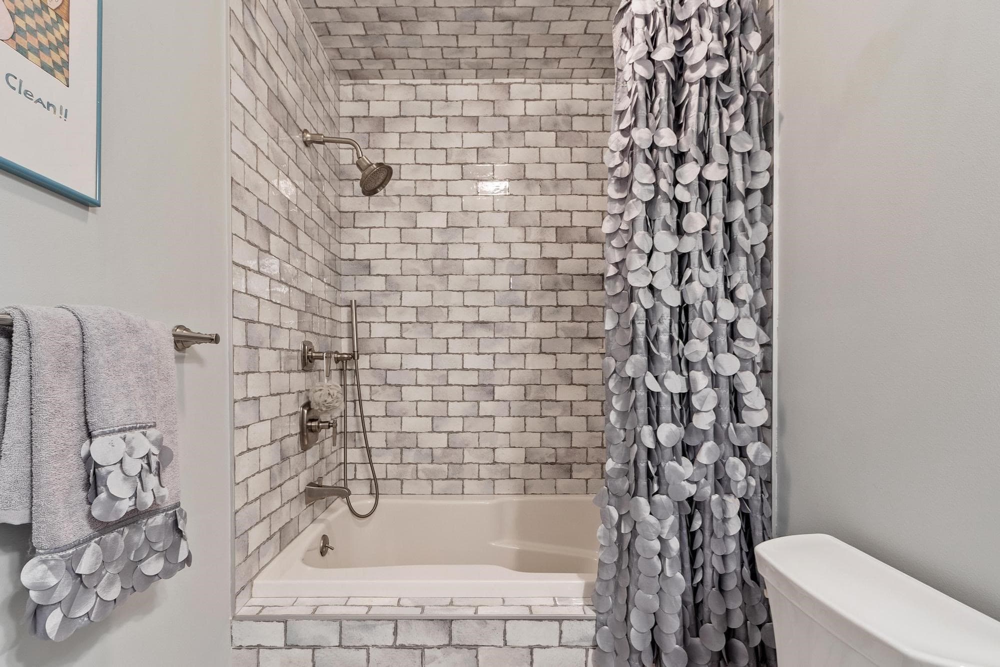 Condominium at 4 Bobby Jones # 4, Andover MA 01810, photo 22 of 39