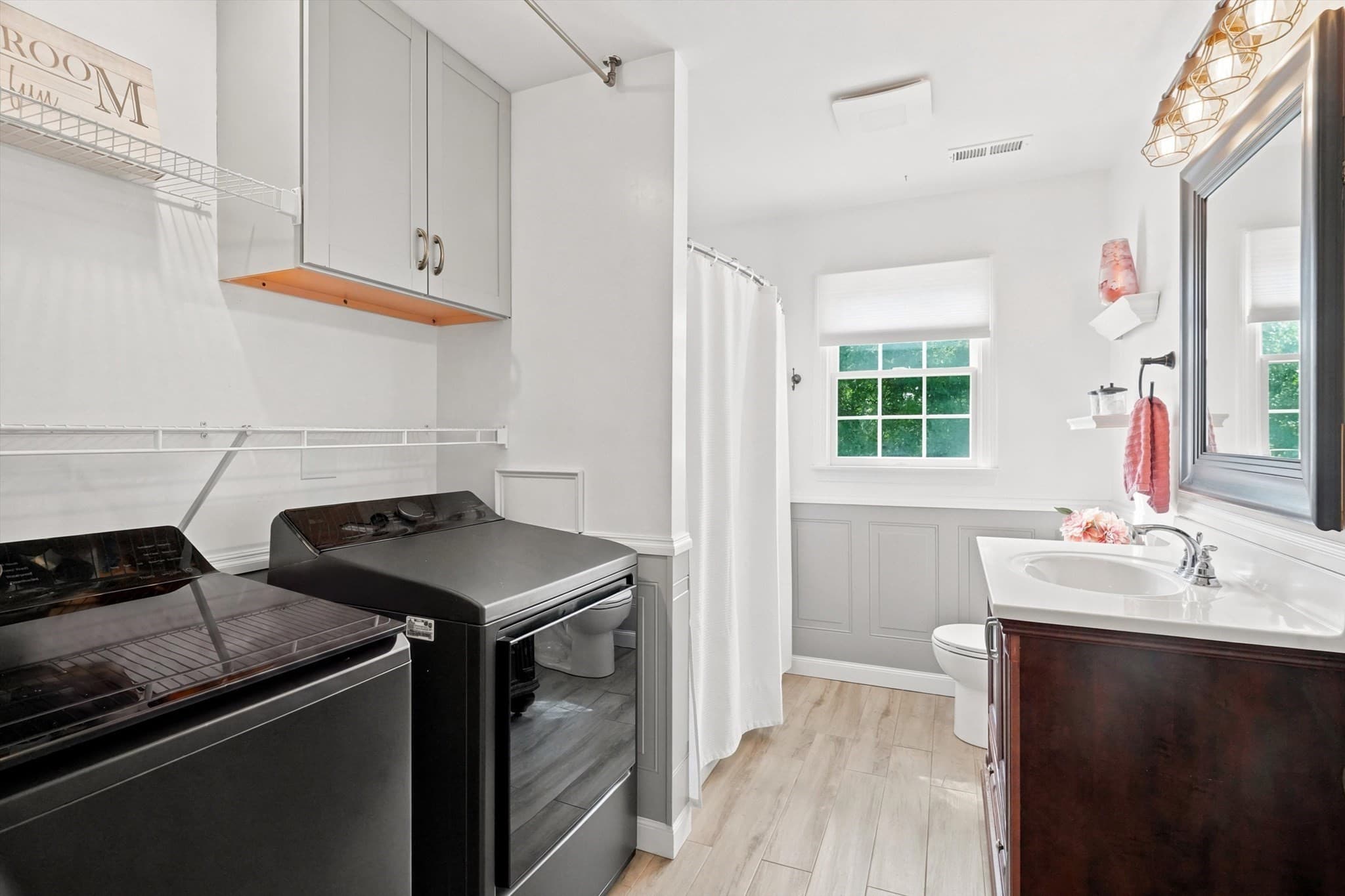 Single Family Residence at 33 Fairway Dr, Woburn MA 01801, Woburn, photo 24 of 40