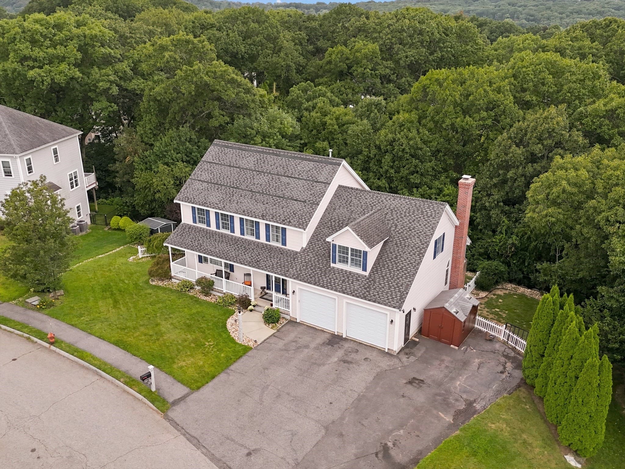 Single Family Residence at 33 Fairway Dr, Woburn MA 01801, Woburn, photo 33 of 40