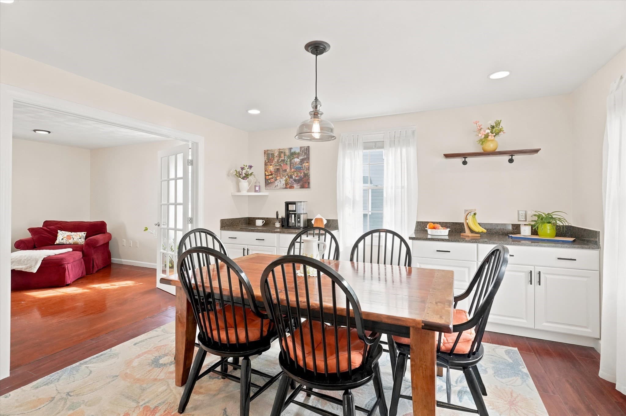 Single Family Residence at 33 Fairway Dr, Woburn MA 01801, Woburn, photo 11 of 40