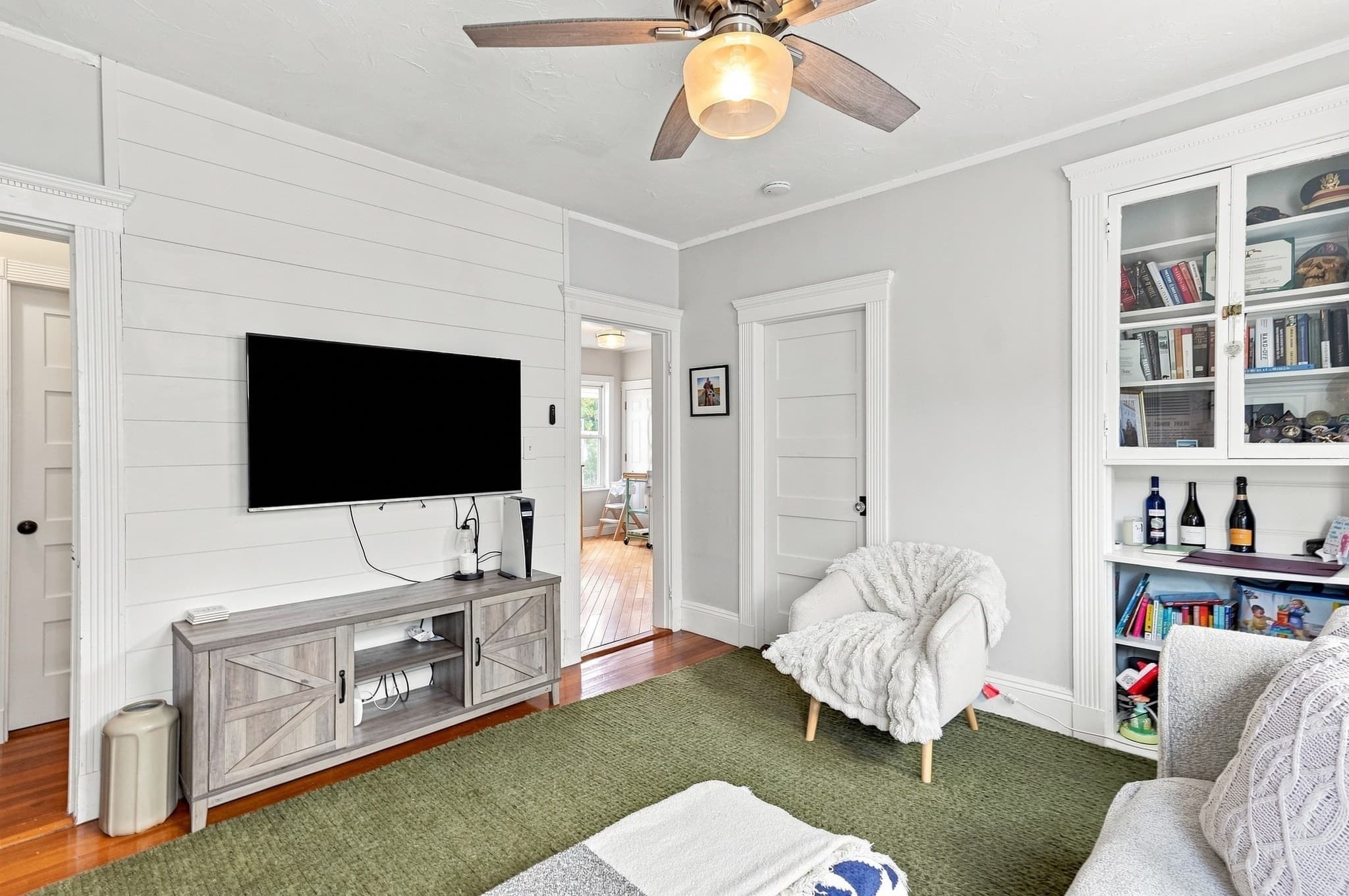 Condominium at 33 King Street # 3, Boston MA 02122, Boston, photo 3 of 17