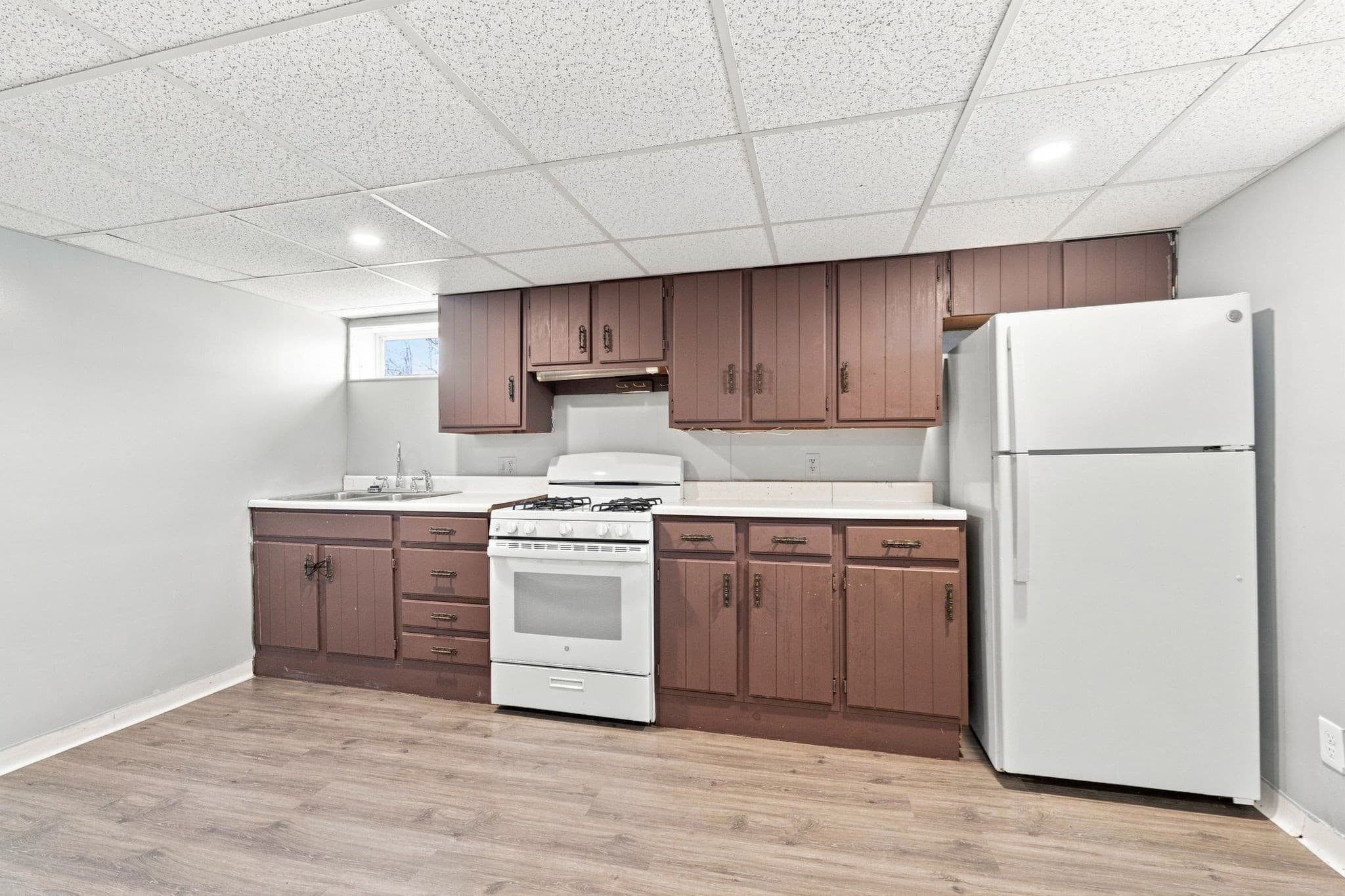 Single Family Residence at 139 Seabury St, New Bedford MA 02745, New Bedford, photo 16 of 24