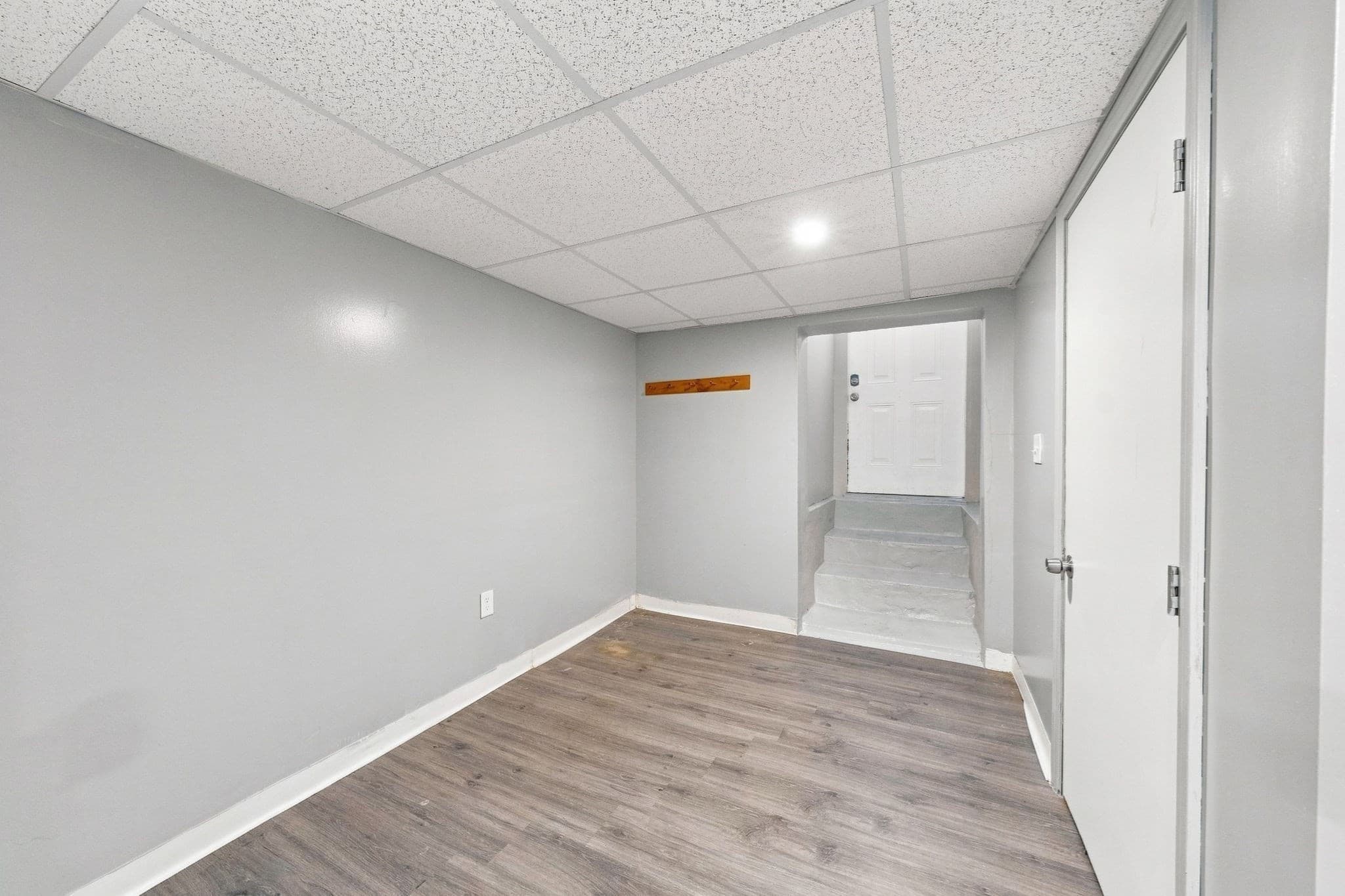 Single Family Residence at 139 Seabury St, New Bedford MA 02745, New Bedford, photo 21 of 24