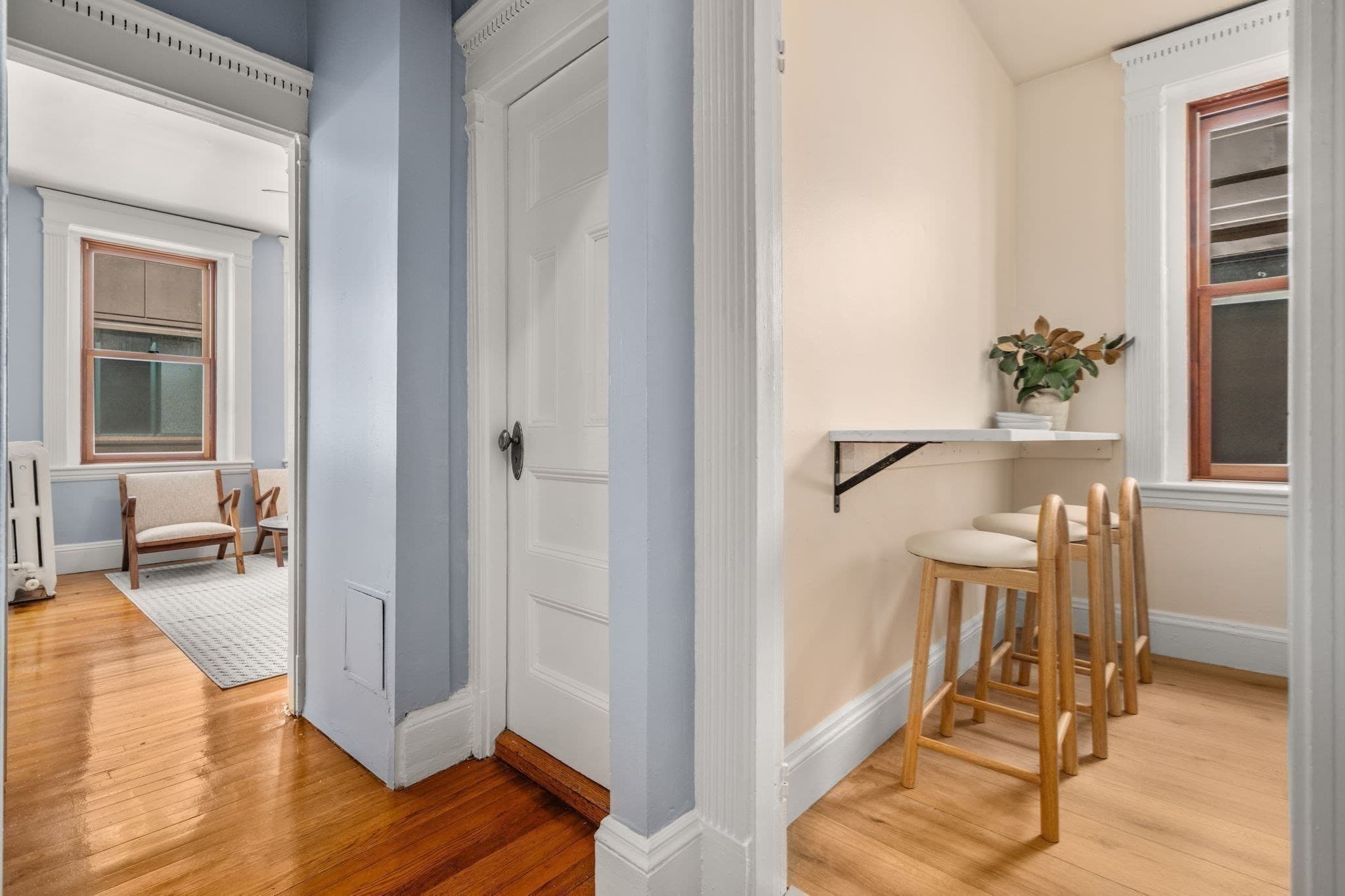 Condominium at 8 Garrison St # 501, Boston MA 02116, photo 6 of 39