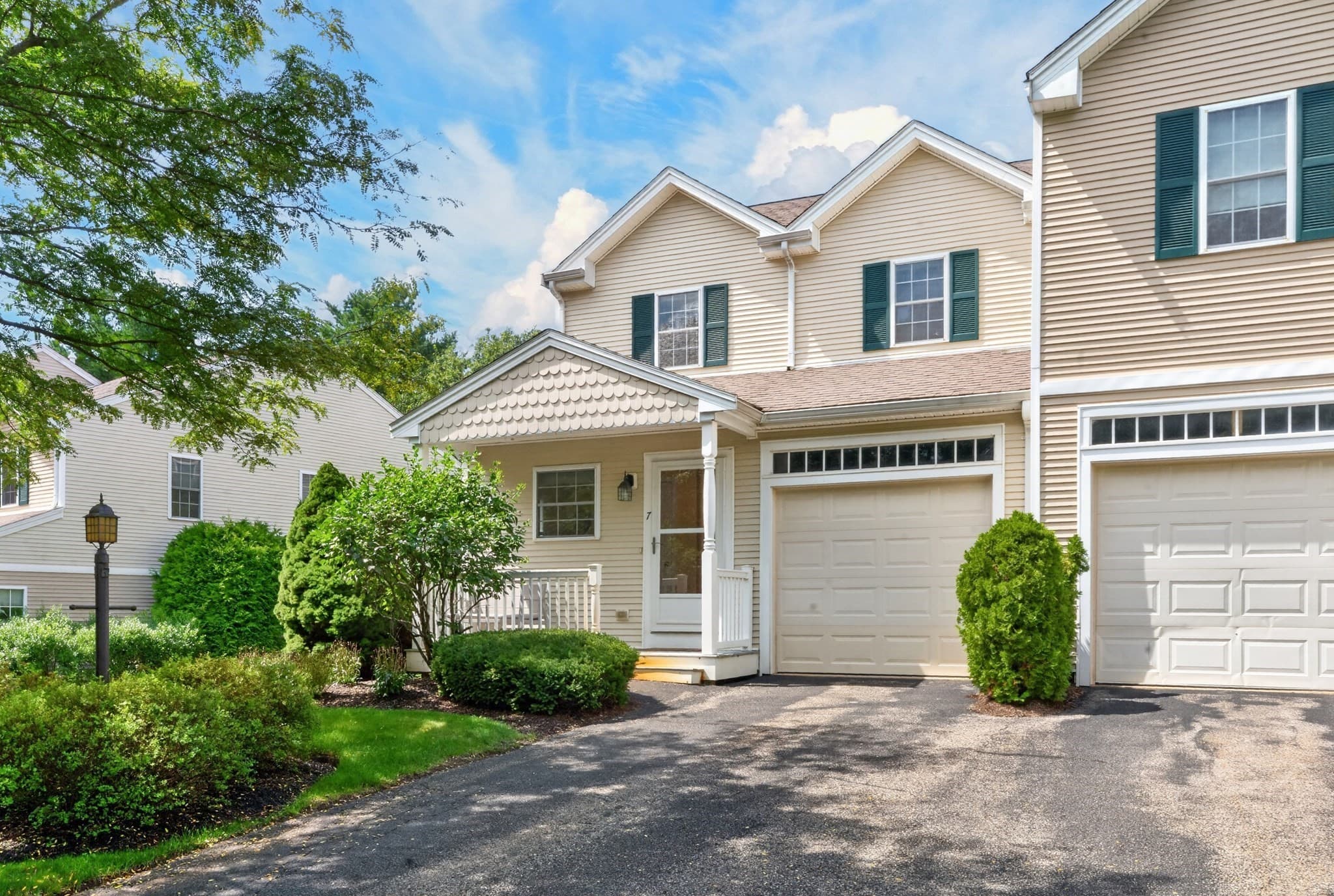 7 Sycamore Dr # 7, Middleboro MA 02346