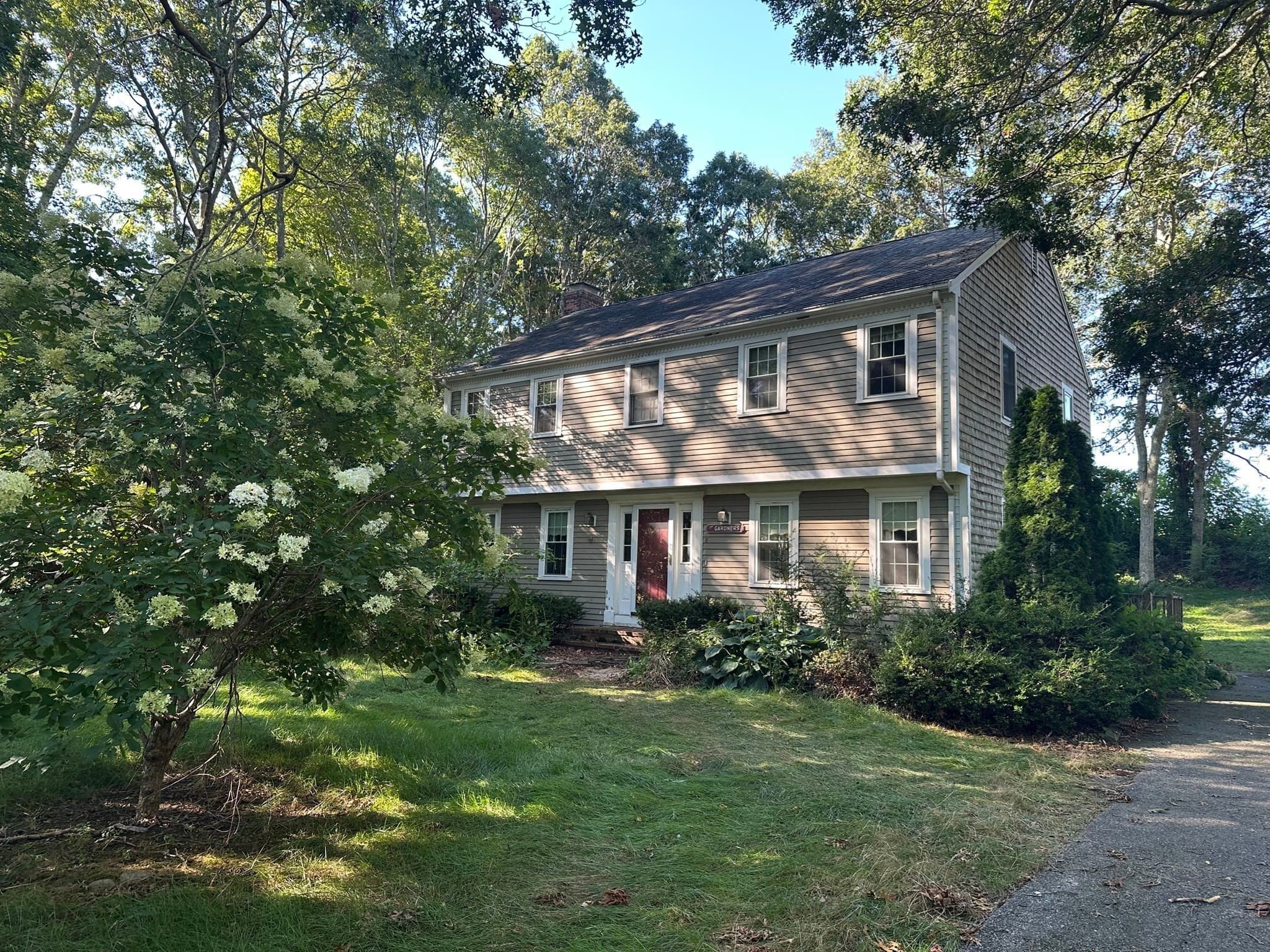 Single Family Residence at 8 Deep Wood Dr, Sandwich MA 02563, Sandwich, photo 2 of 18