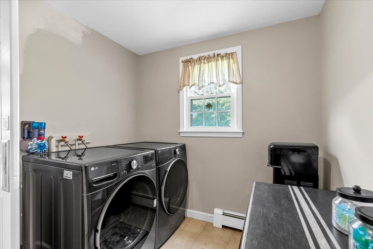 Single Family Residence at 65 Fox Hill Drive, Bridgewater MA 02324, Bridgewater, photo 20 of 41