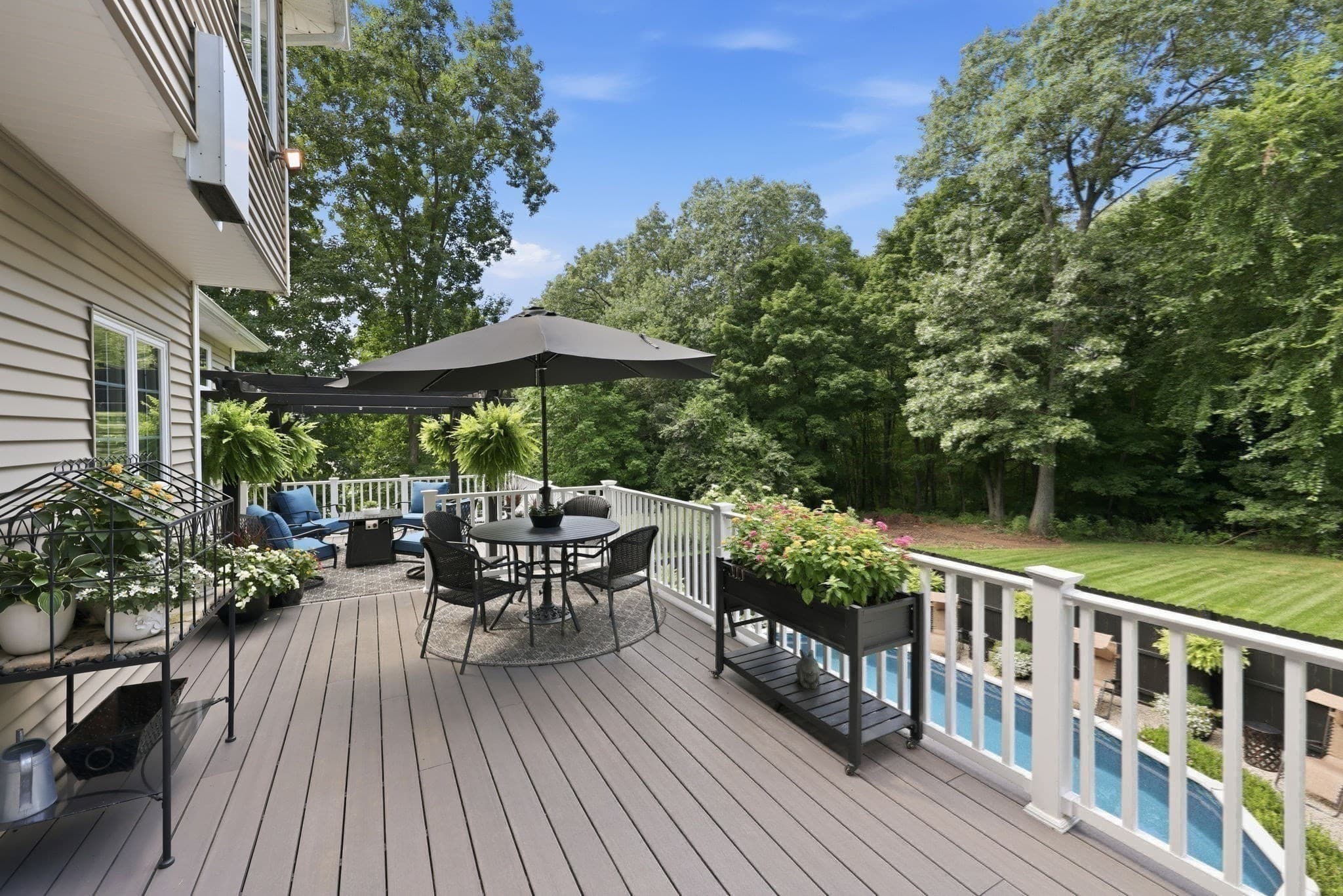 Single Family Residence at 47 Deer Hill Cir, Ludlow MA 01056, Ludlow, photo 11 of 42