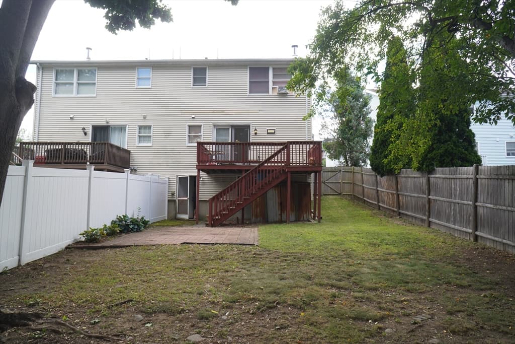 Condominium at 22 Blaney Ct # 22, Revere MA 02151, Revere, photo 11 of 12