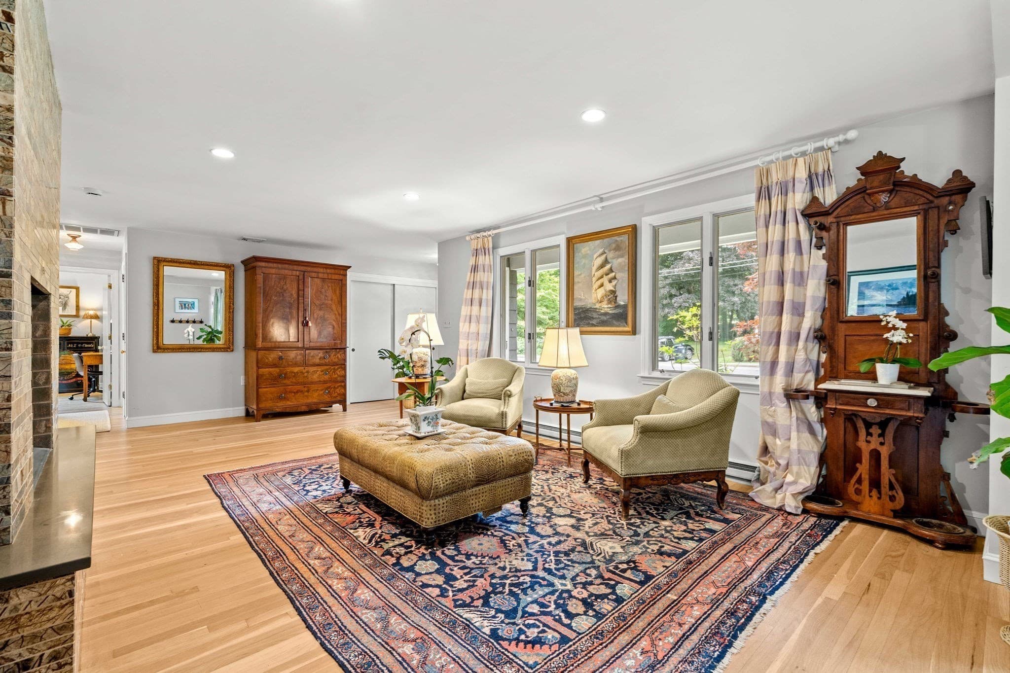 Single Family Residence at 50 Holt Rd, Andover MA 01810, photo 7 of 37