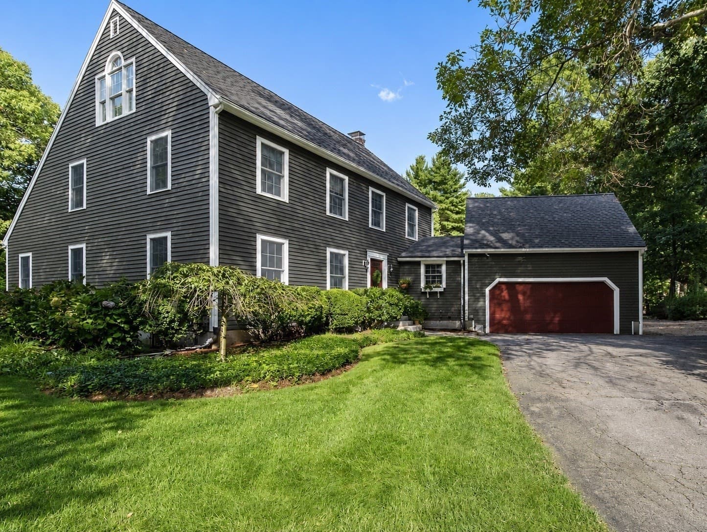 Single Family Residence at 55 King Arthur Way, Mansfield MA 02048, Mansfield, photo 2 of 42