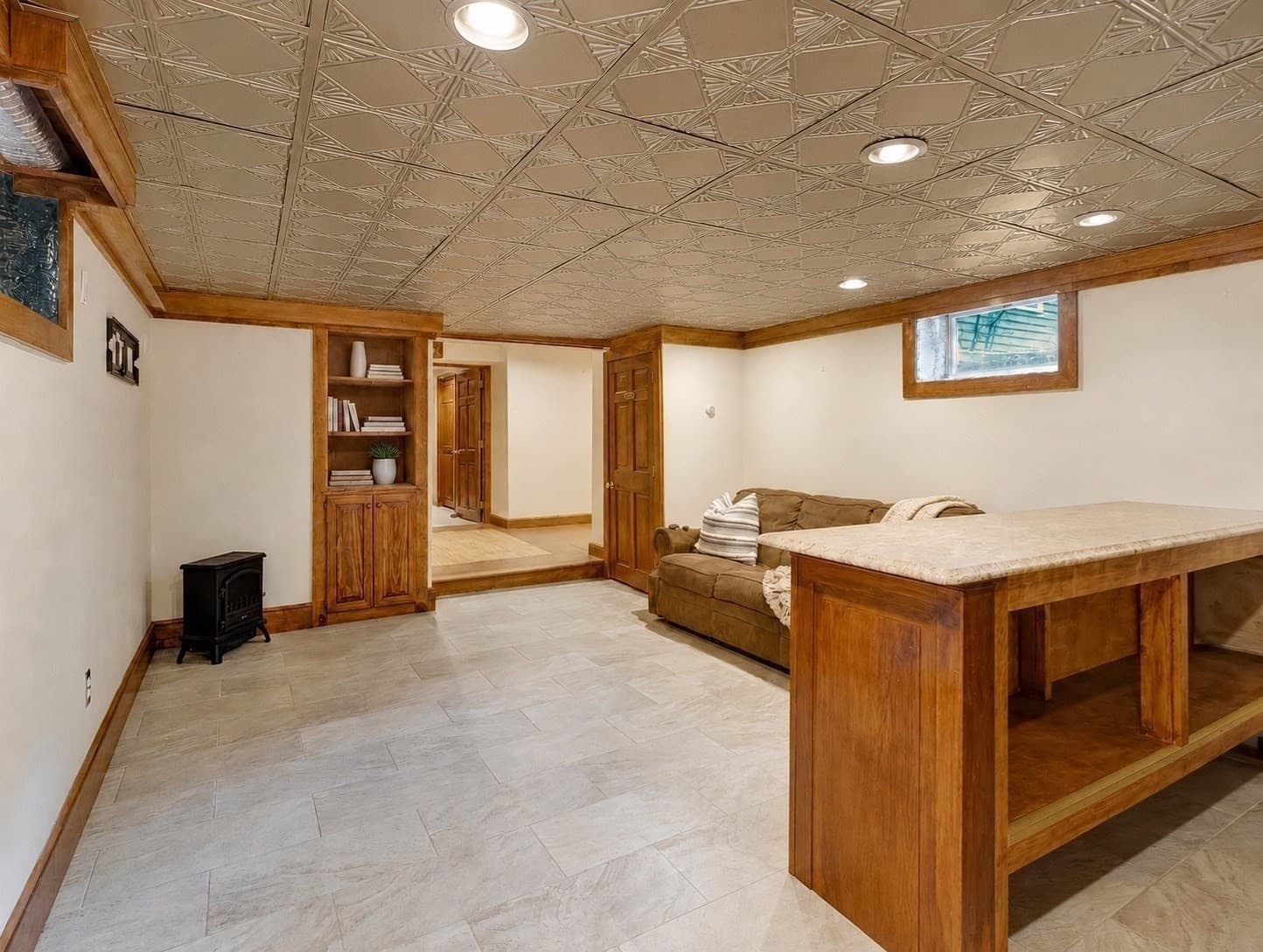 Single Family Residence at 55 King Arthur Way, Mansfield MA 02048, Mansfield, photo 26 of 42