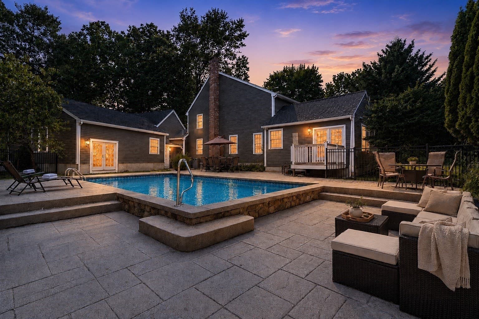 55 King Arthur Way, Mansfield MA 02048