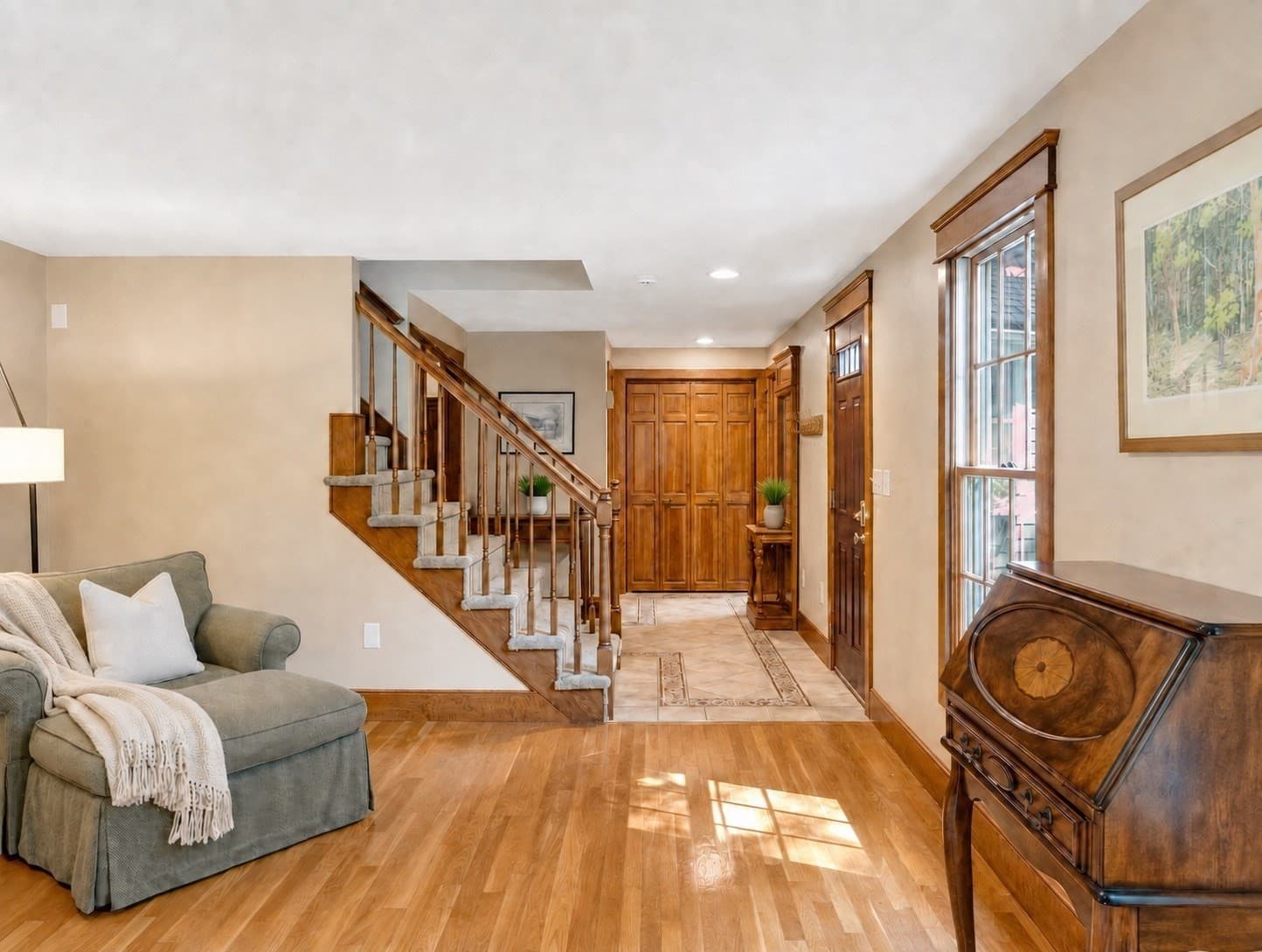 Single Family Residence at 55 King Arthur Way, Mansfield MA 02048, Mansfield, photo 5 of 42