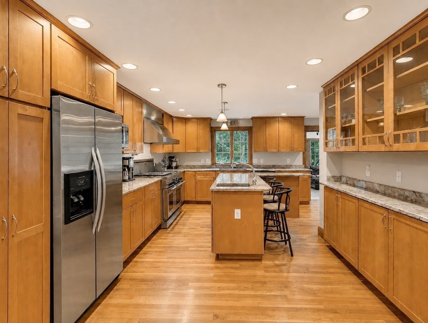 Single Family Residence at 55 King Arthur Way, Mansfield MA 02048, Mansfield, photo 9 of 42