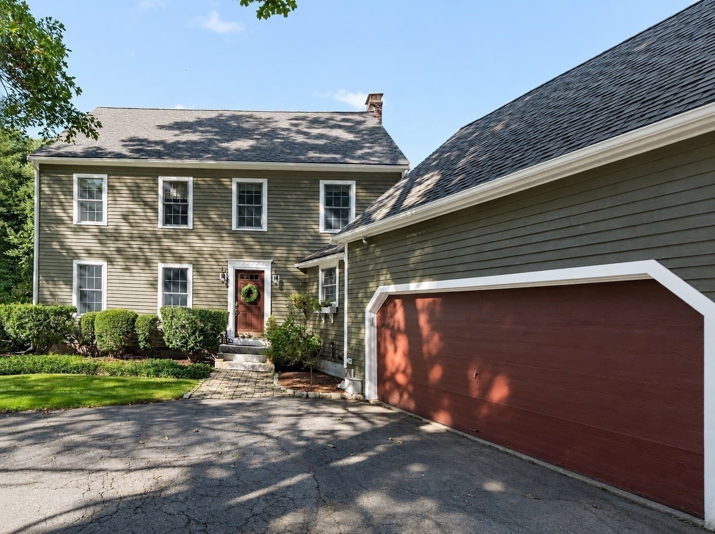 Single Family Residence at 55 King Arthur Way, Mansfield MA 02048, Mansfield, photo 37 of 42