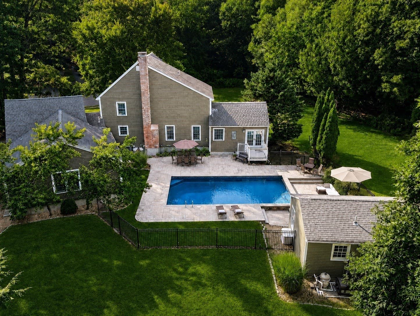 Single Family Residence at 55 King Arthur Way, Mansfield MA 02048, Mansfield, photo 31 of 42