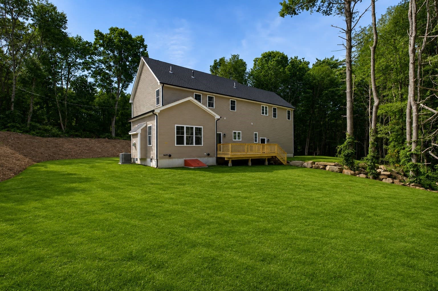 Single Family Residence at 90 Berry Corner Rd, Charlton MA 01507, Charlton, photo 3 of 42