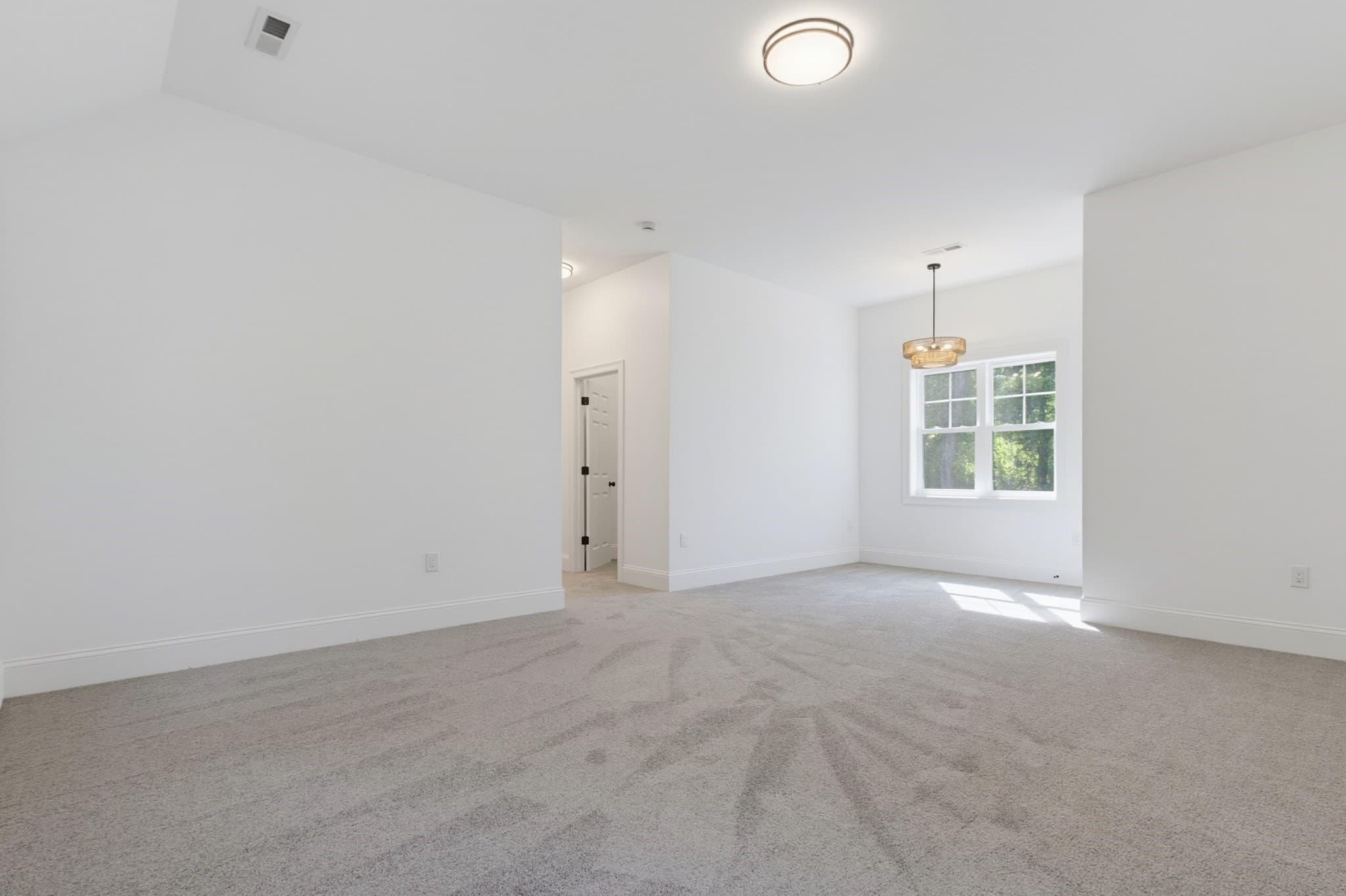 Single Family Residence at 90 Berry Corner Rd, Charlton MA 01507, Charlton, photo 32 of 42