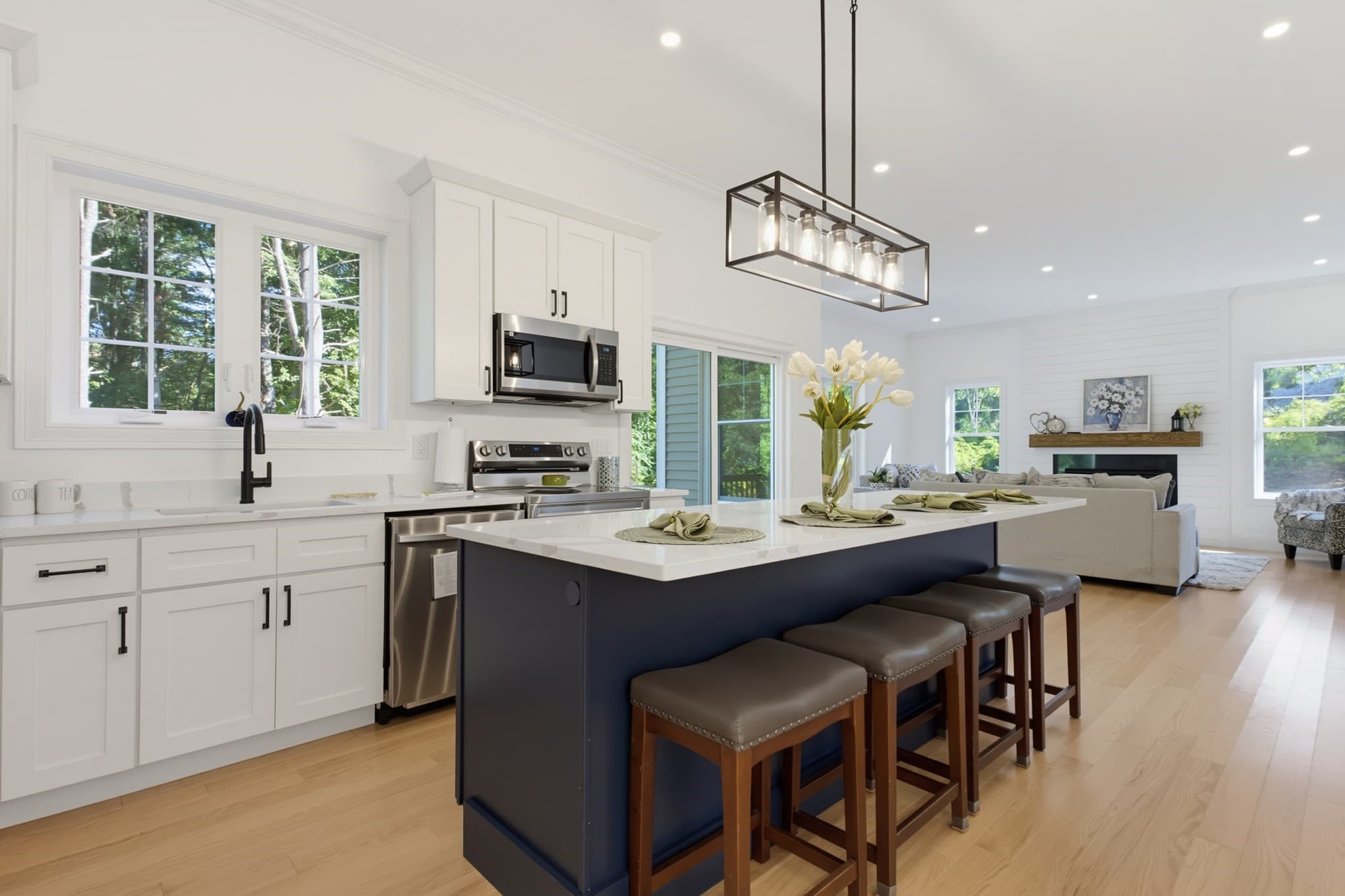 Single Family Residence at 90 Berry Corner Rd, Charlton MA 01507, Charlton, photo 4 of 42