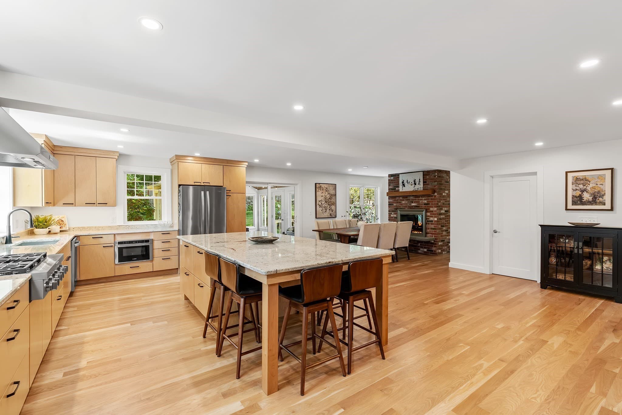 Single Family Residence at 334 Farm Road, Marlborough MA 01752, Marlborough, photo 11 of 42
